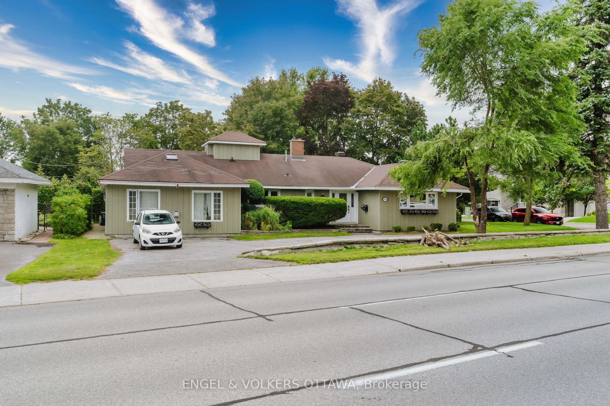 1994 Carling Avenue Property Photo 2