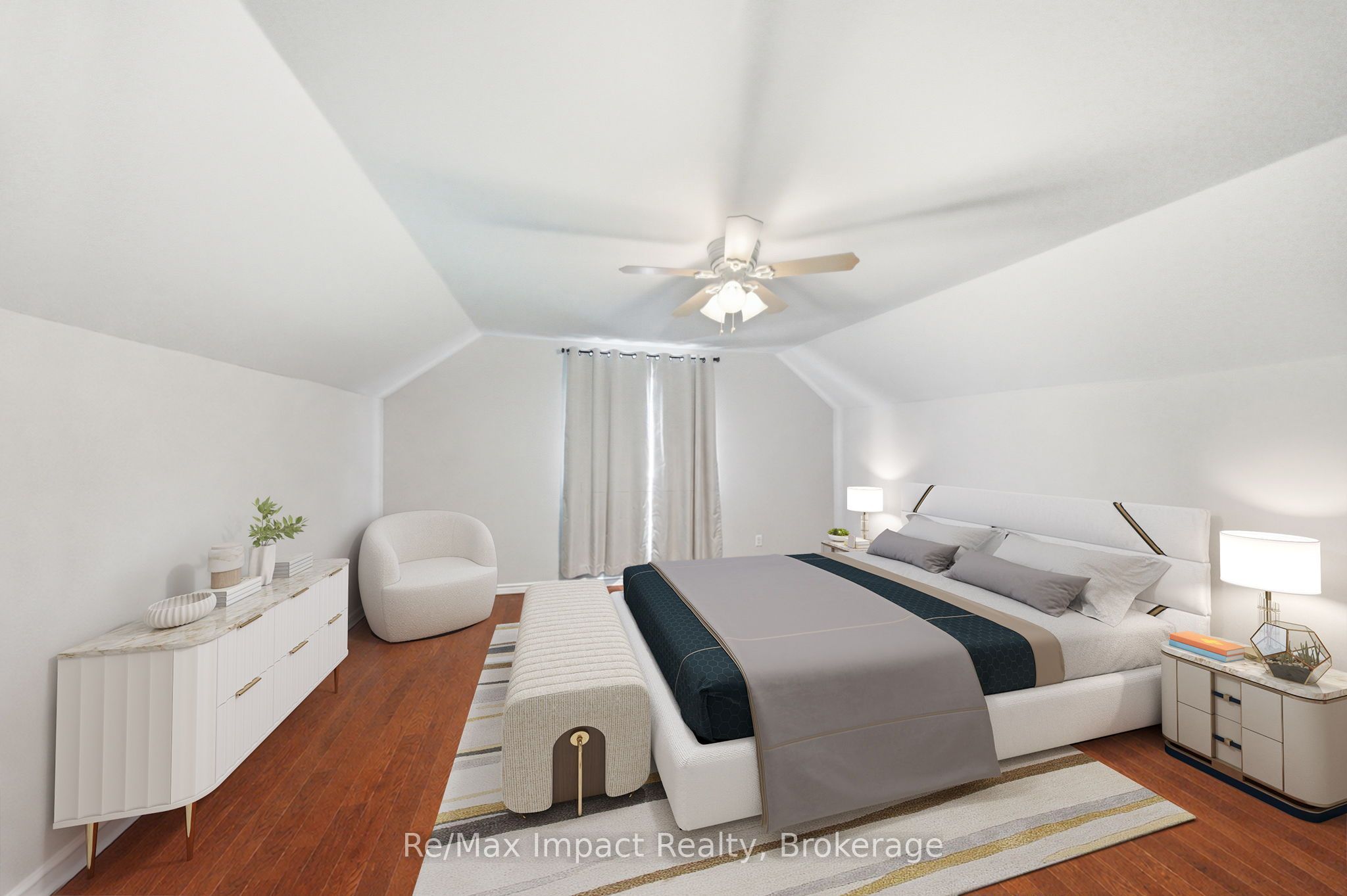 7 University Avenue E Property Photo 9