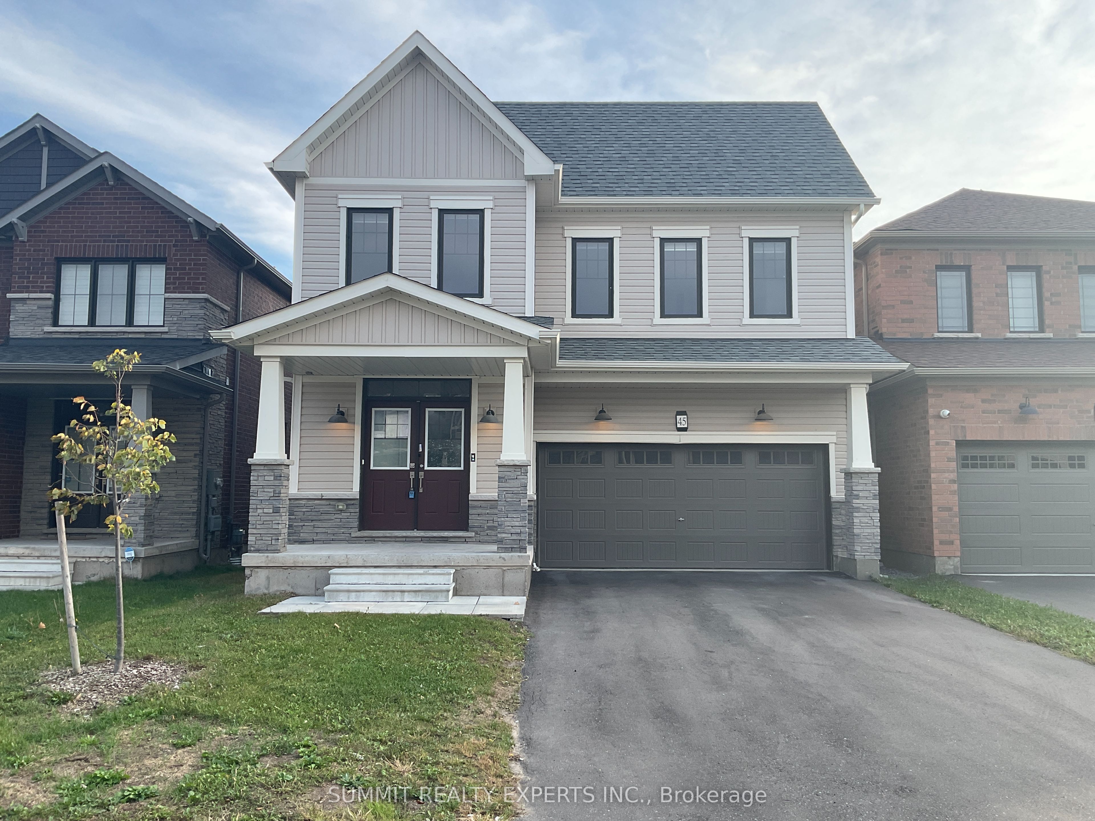 45 STERN Drive Property Photo 1