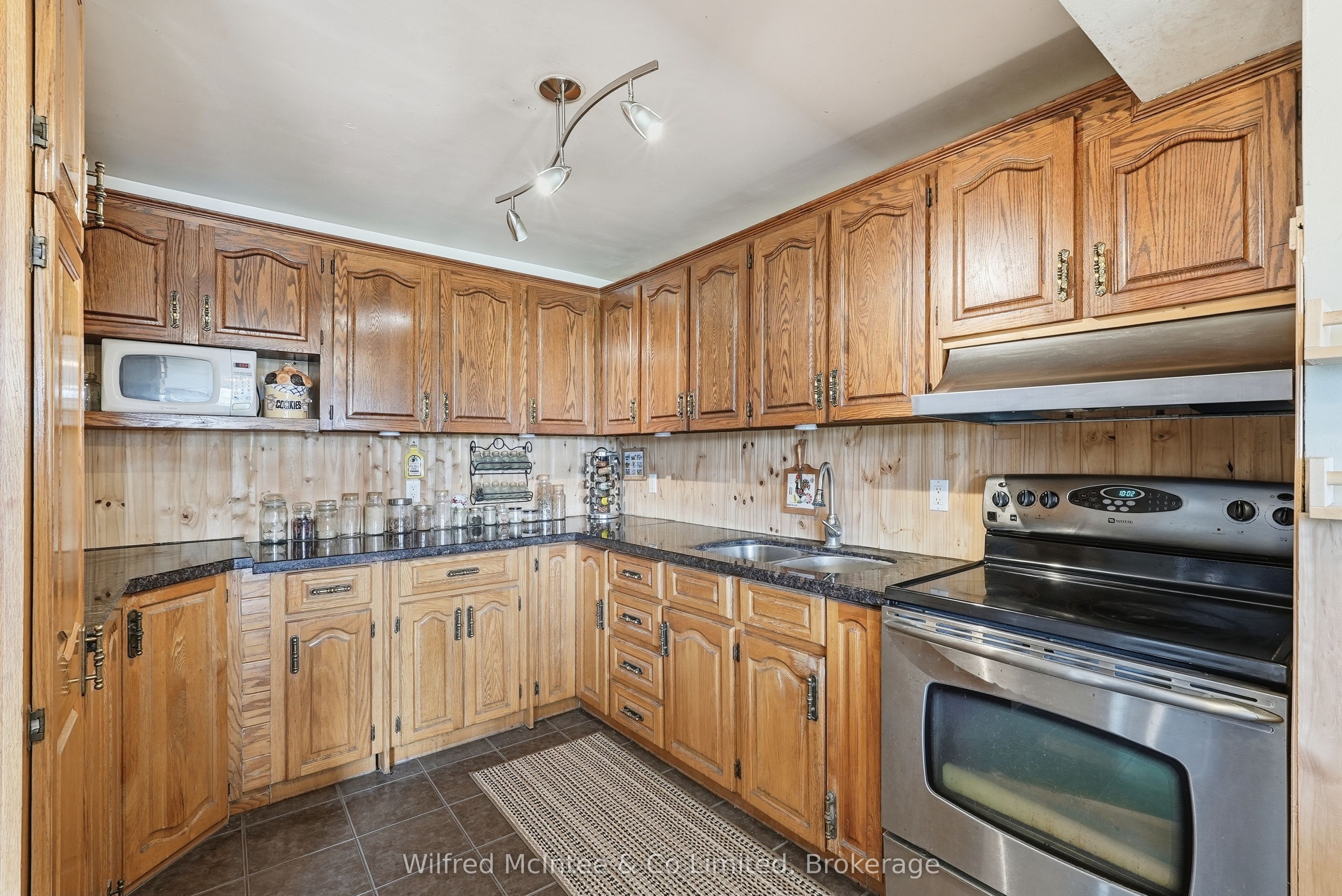 764059 240 Side Road Property Photo 12