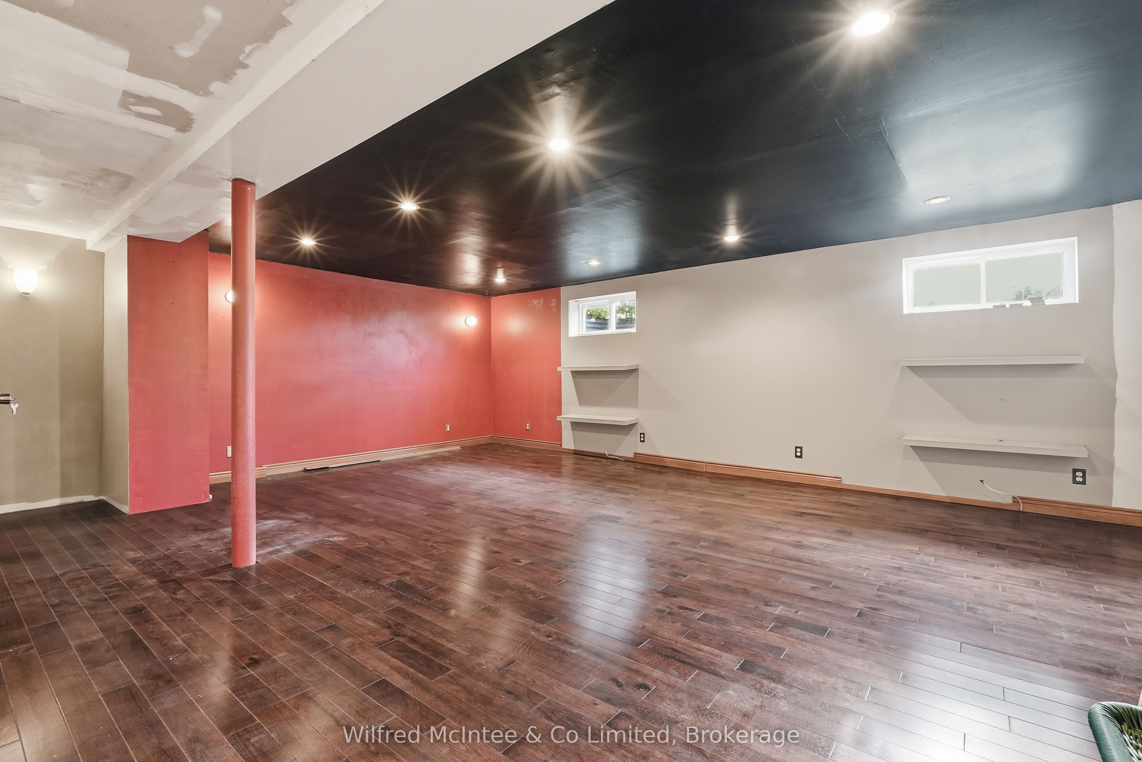 764059 240 Side Road Property Photo 31