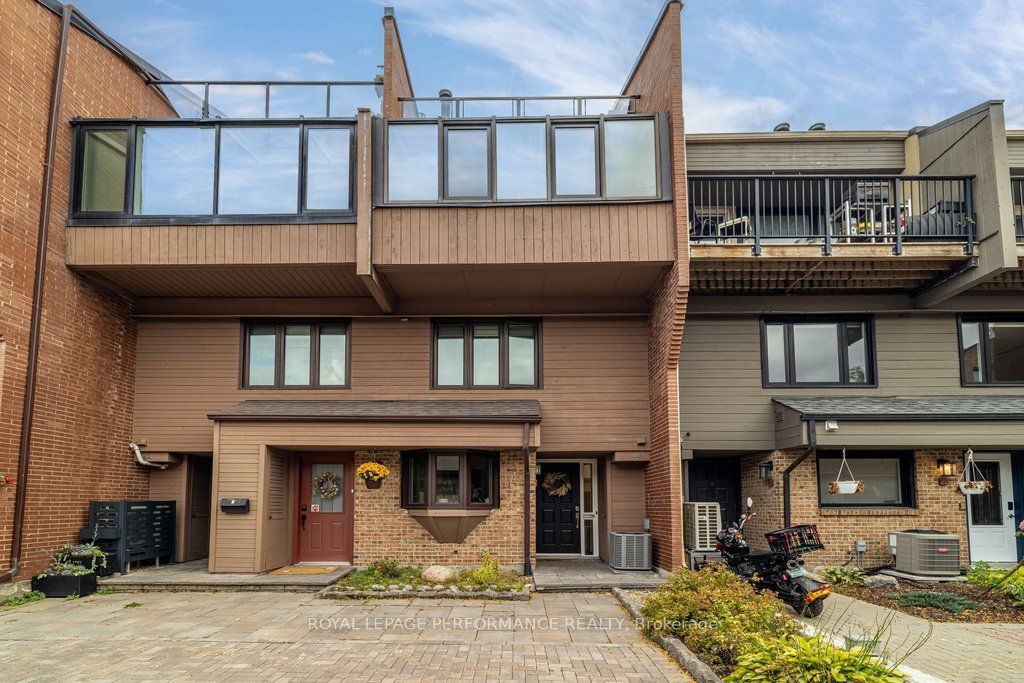 251 Bruyere Street 2
