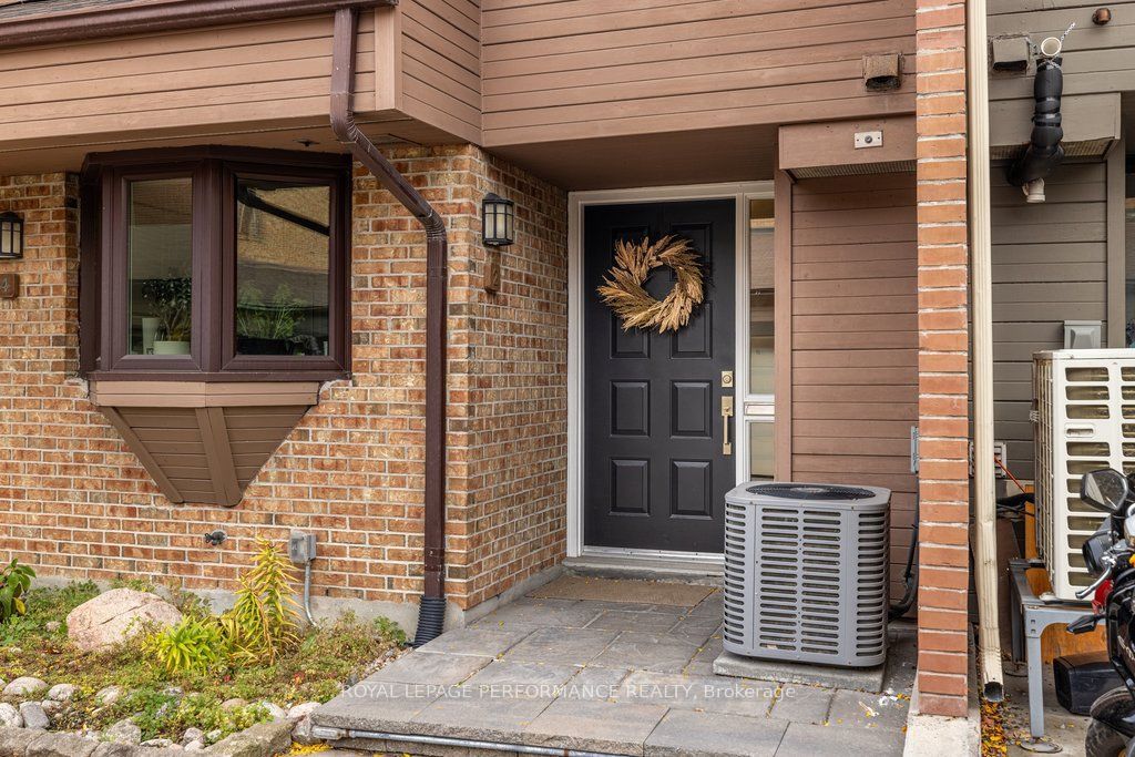 251 Bruyere Street 2 Property Photo 5