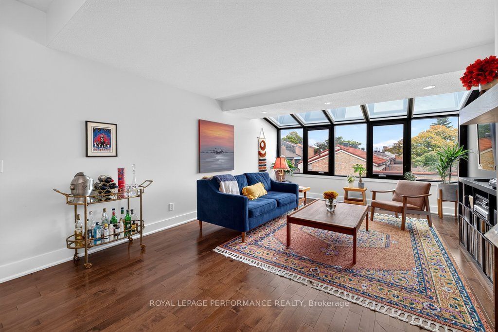 251 Bruyere Street 2 Property Photo 16