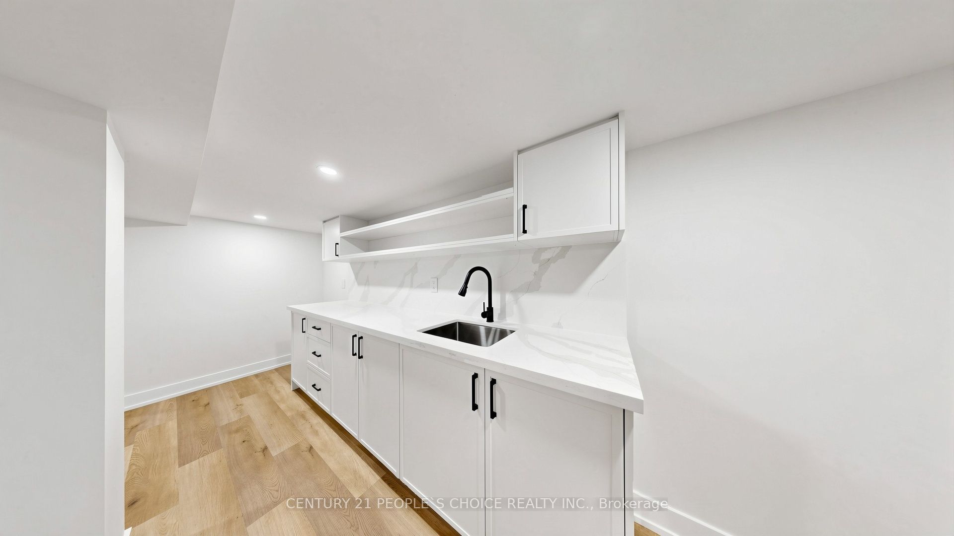 7 Cecil Street Property Photo 25