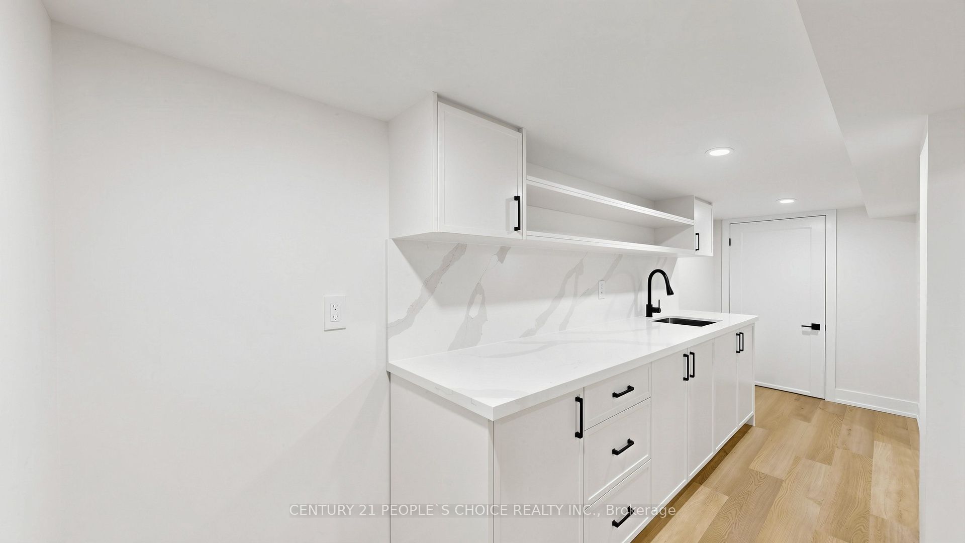 7 Cecil Street Property Photo 26