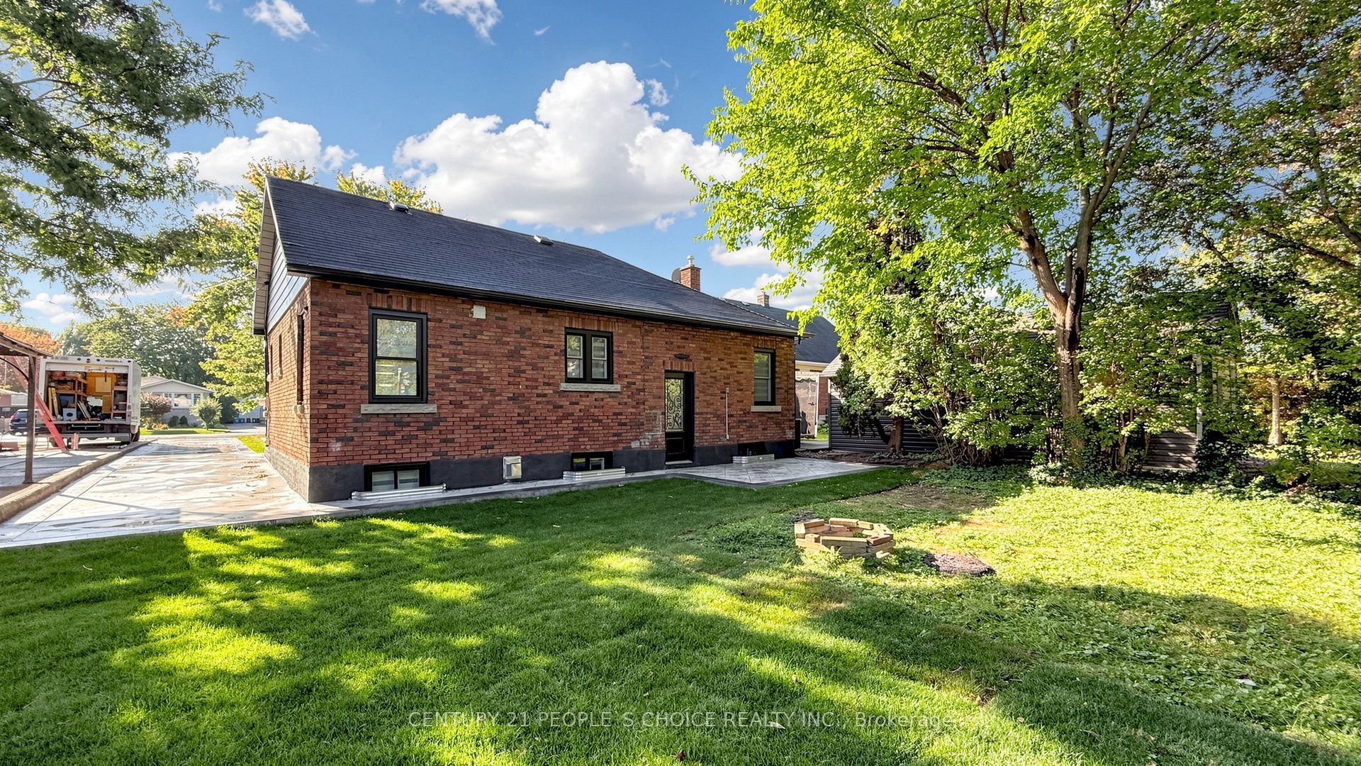 7 Cecil Street Property Photo 31