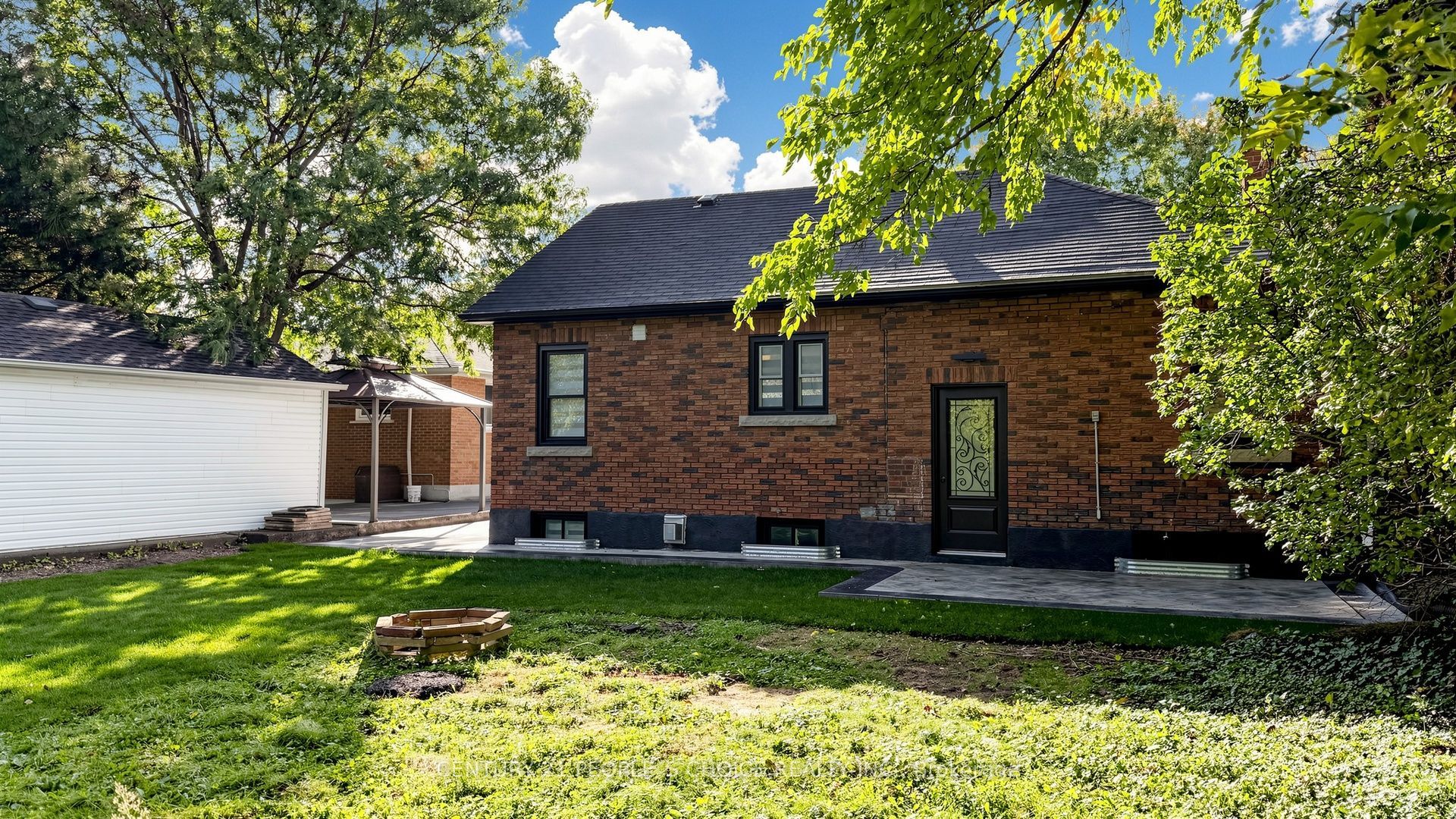 7 Cecil Street Property Photo 34