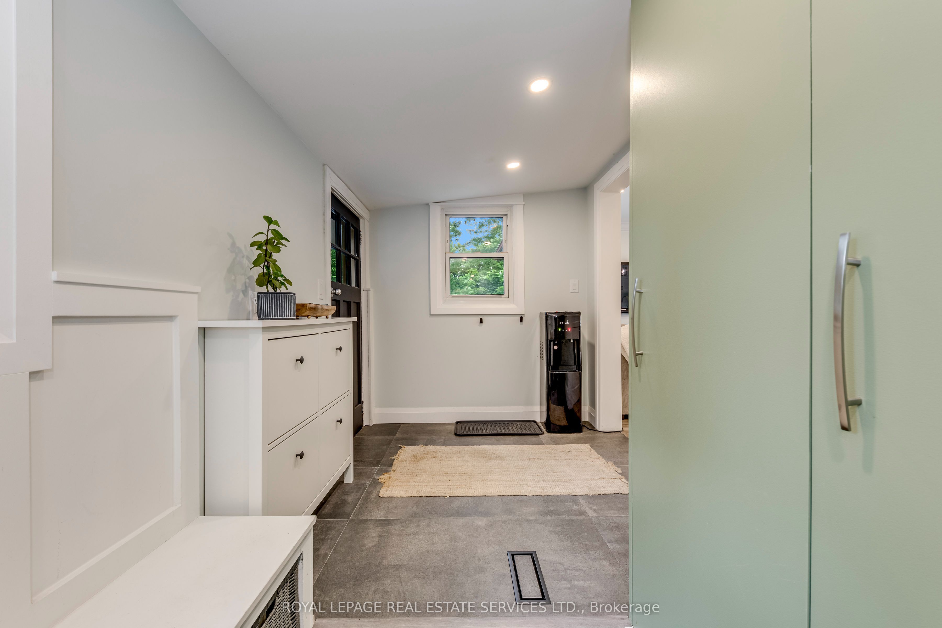 6 Rembe Avenue Property Photo 37