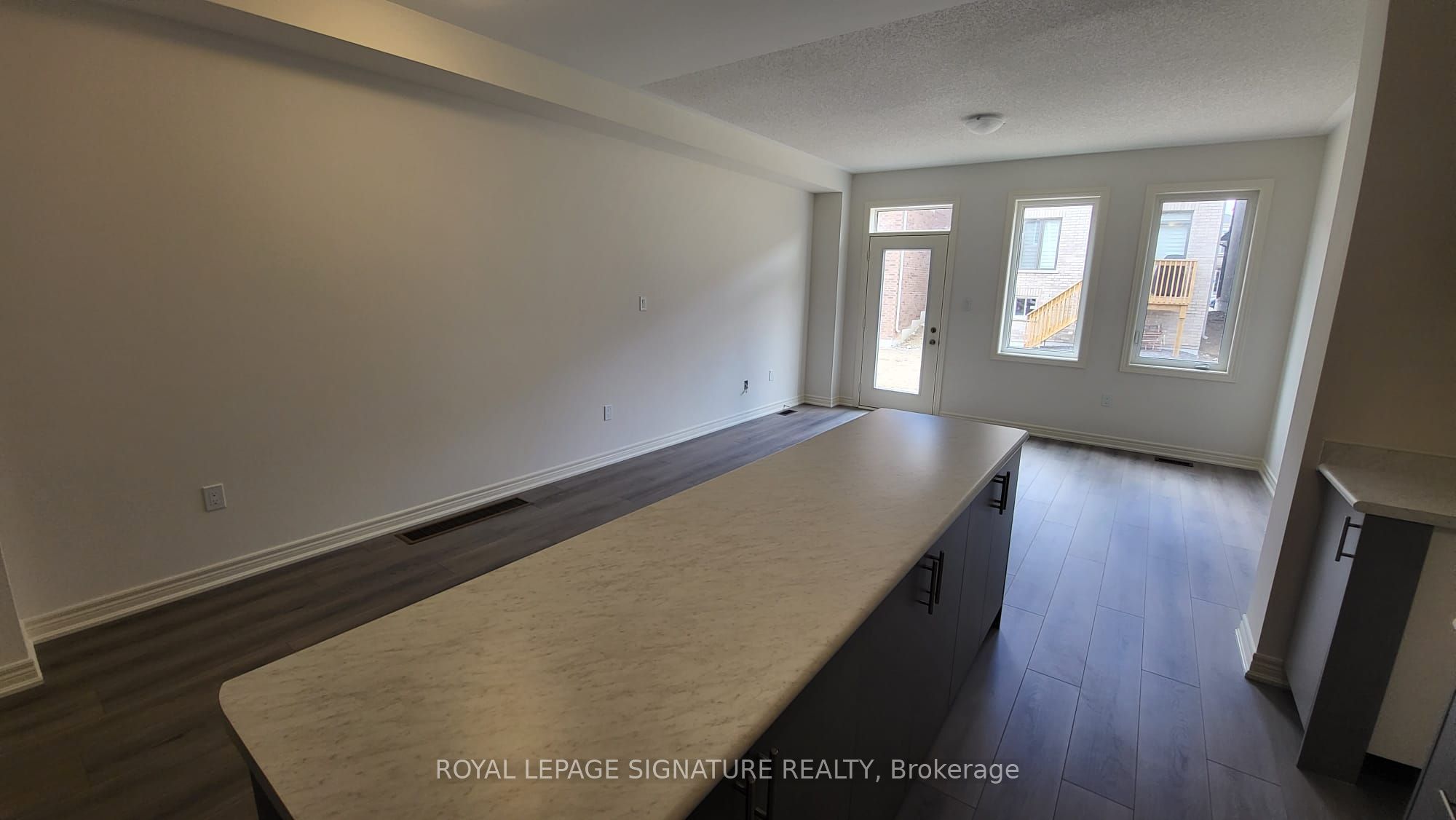 47 Gledhill Crescent Property Photo 7