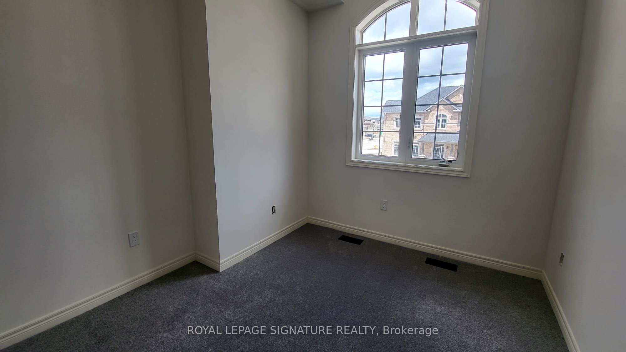47 Gledhill Crescent Property Photo 14