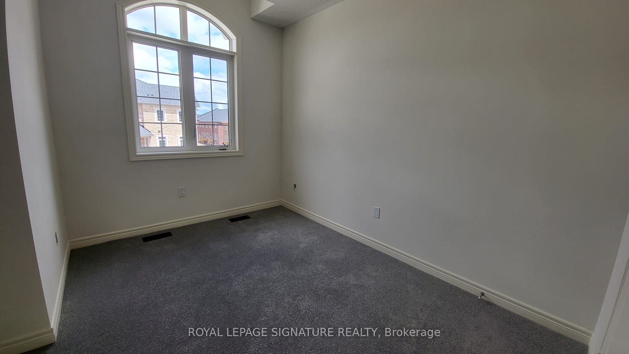 47 Gledhill Crescent Property Photo 15