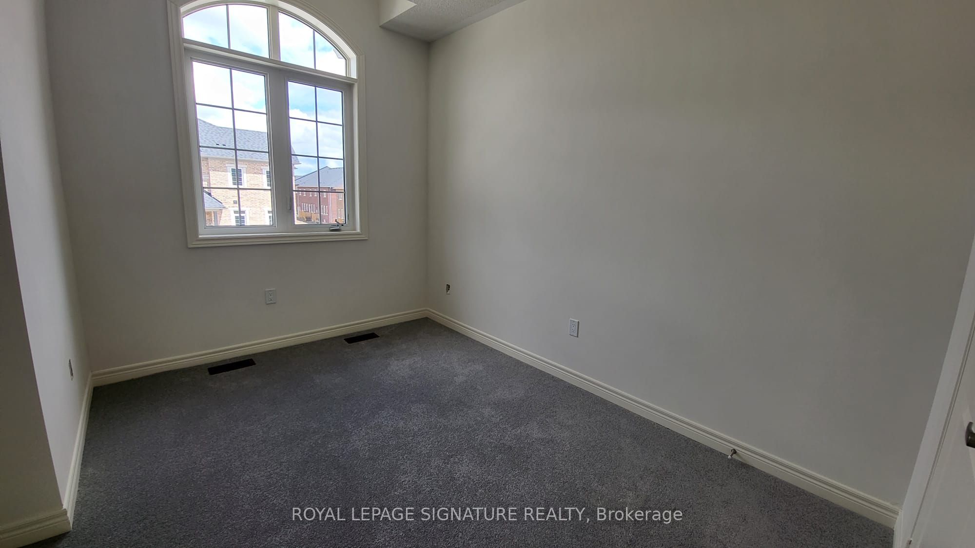 47 Gledhill Crescent Property Photo 16