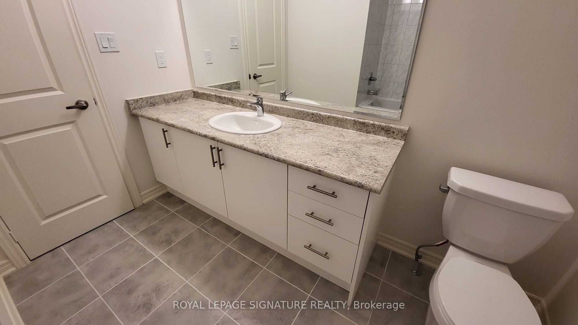 47 Gledhill Crescent Property Photo 17