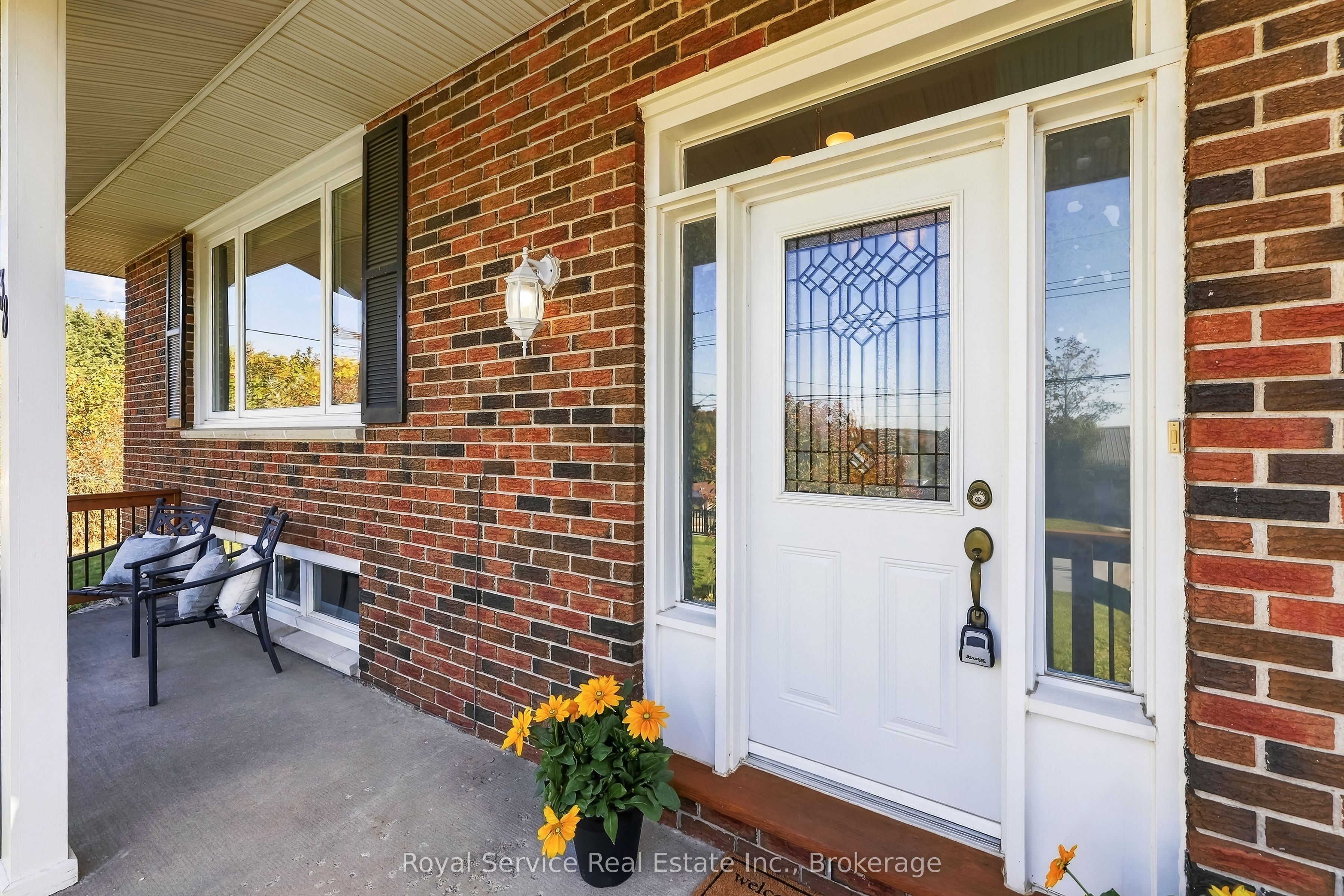 38 Burnham Avenue Property Photo 6