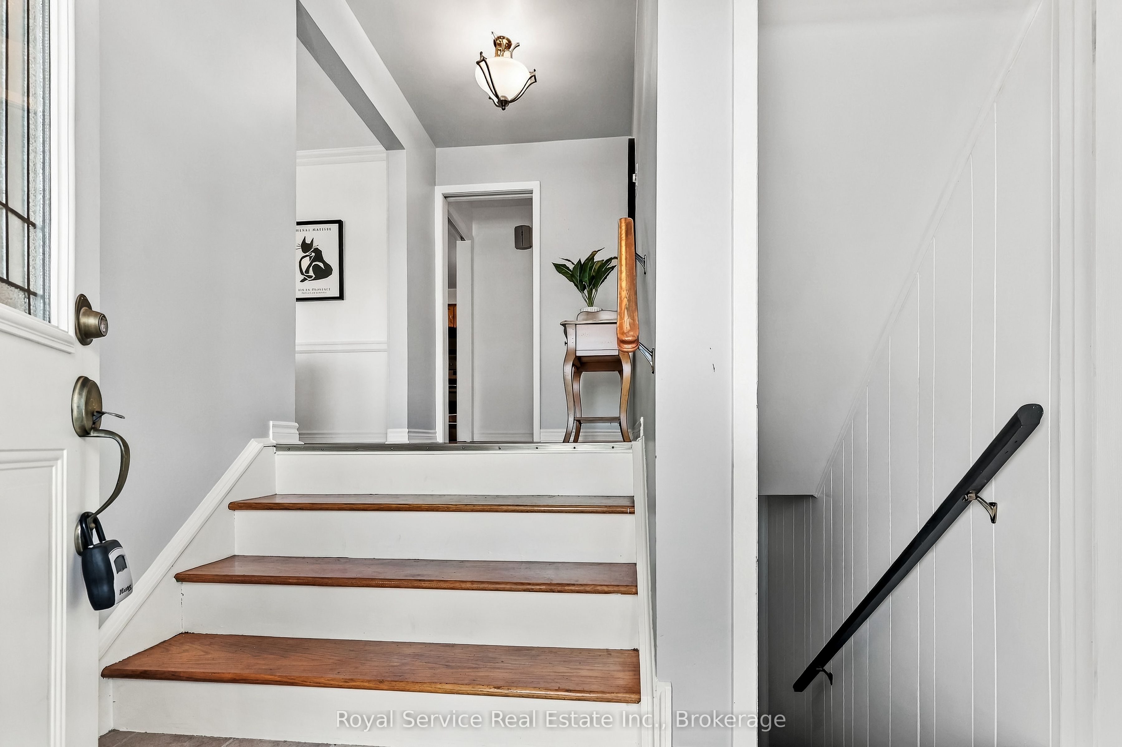 38 Burnham Avenue Property Photo 10