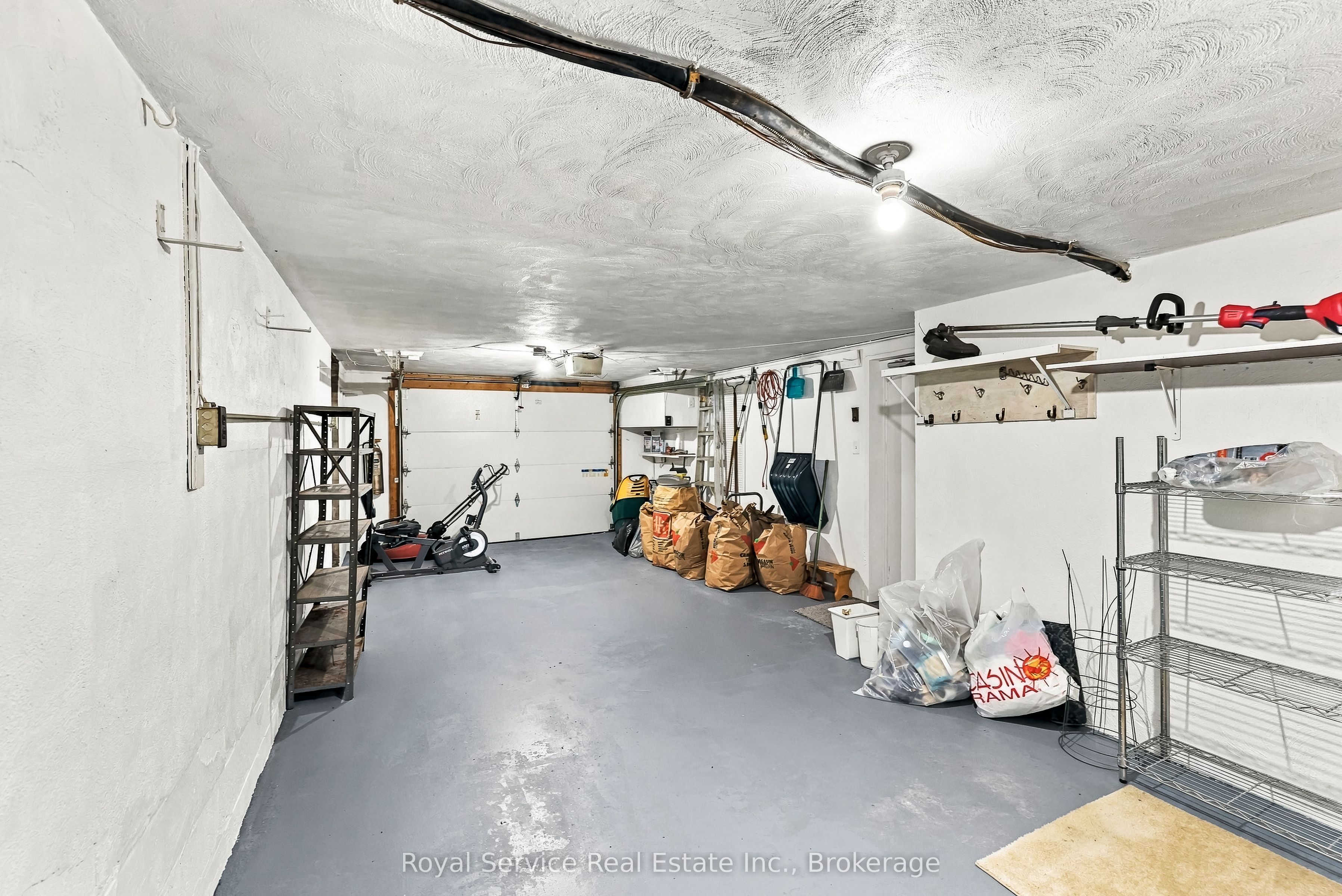 38 Burnham Avenue Property Photo 38