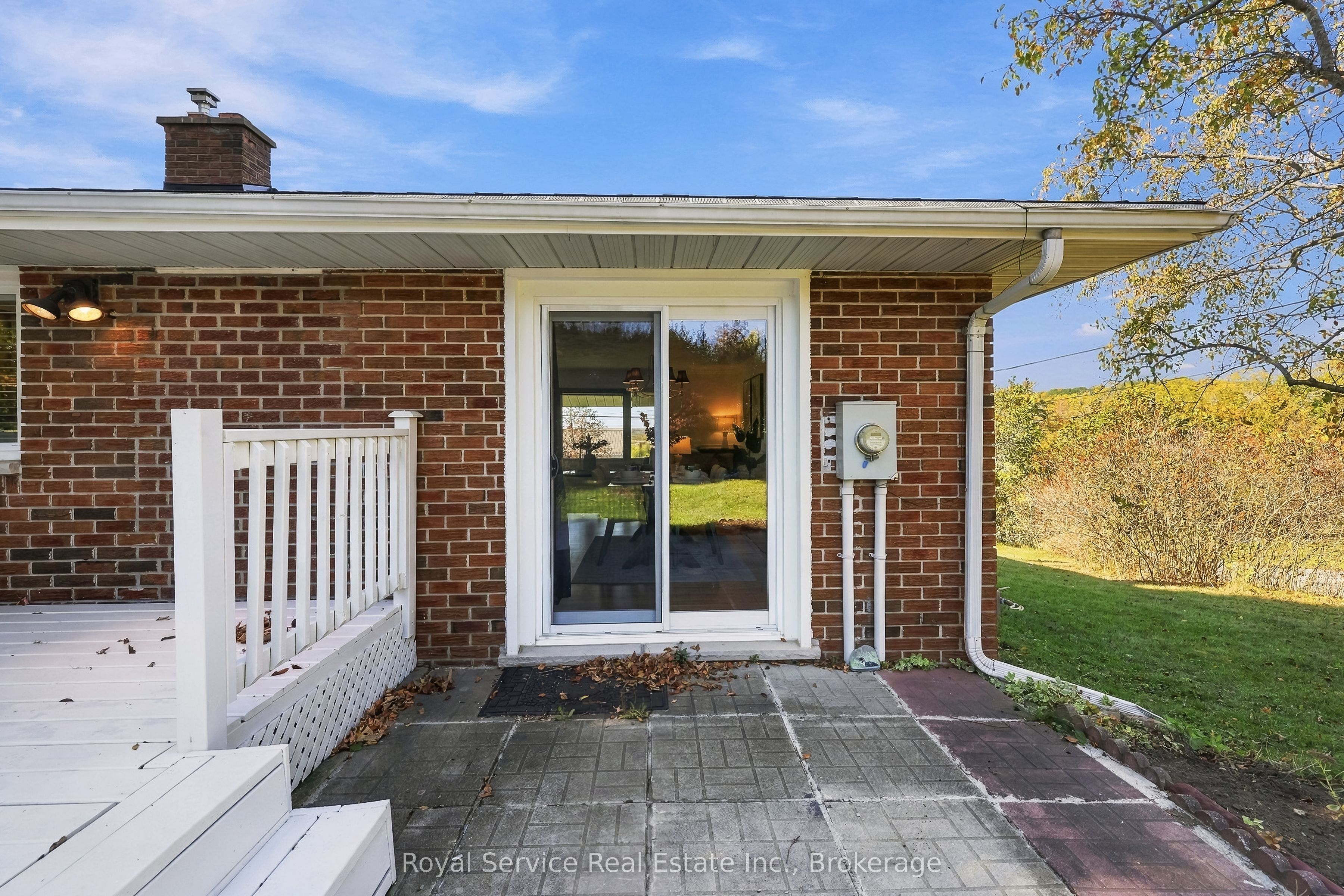 38 Burnham Avenue Property Photo 39