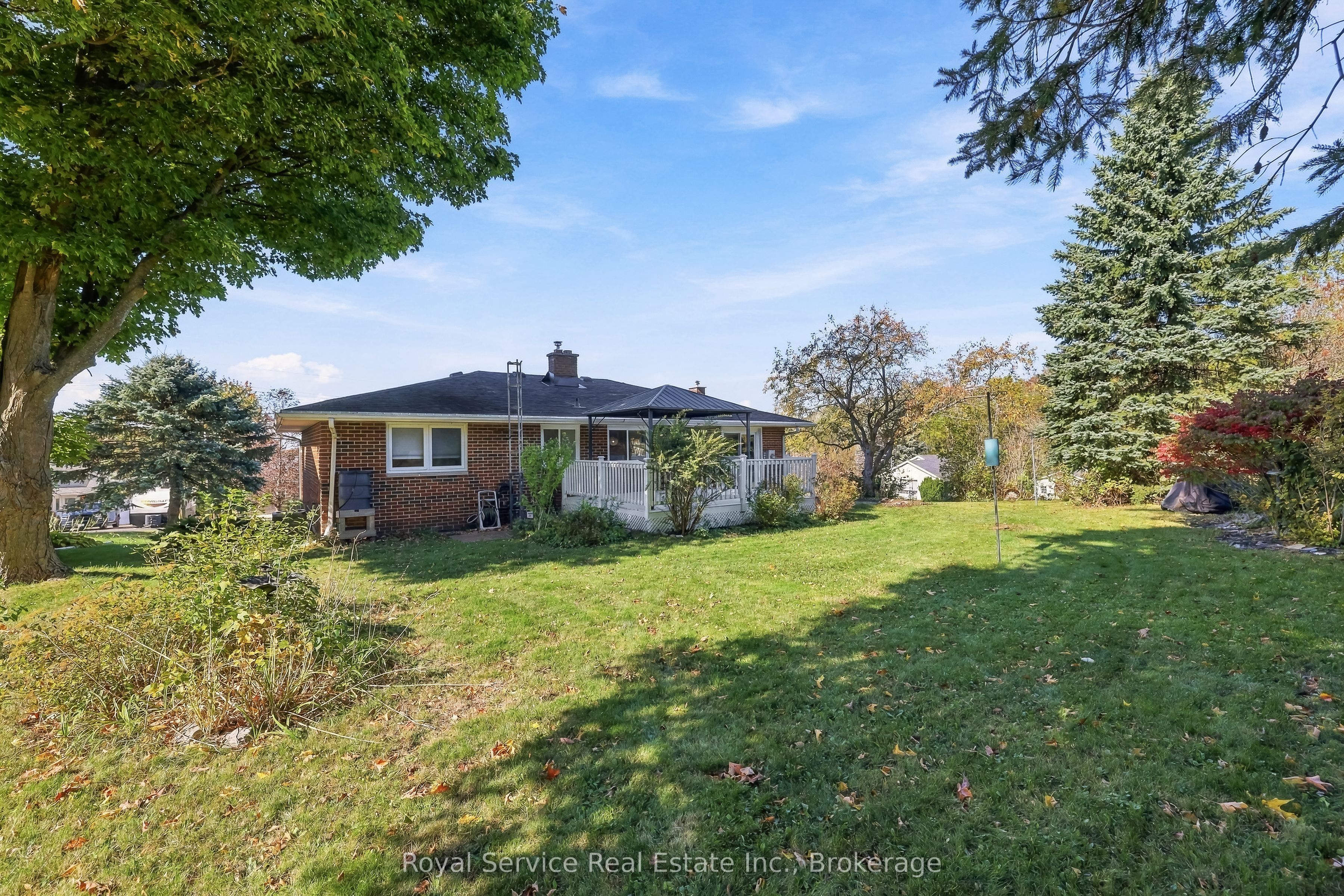 38 Burnham Avenue Property Photo 43