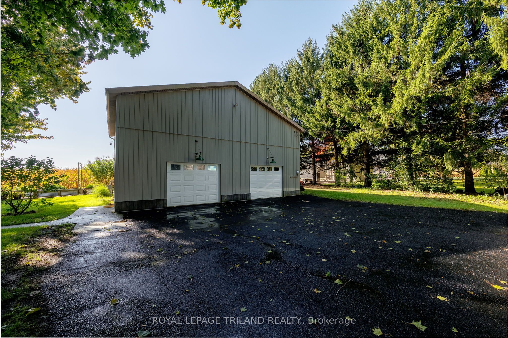 17459 Evelyn Drive Property Photo 18