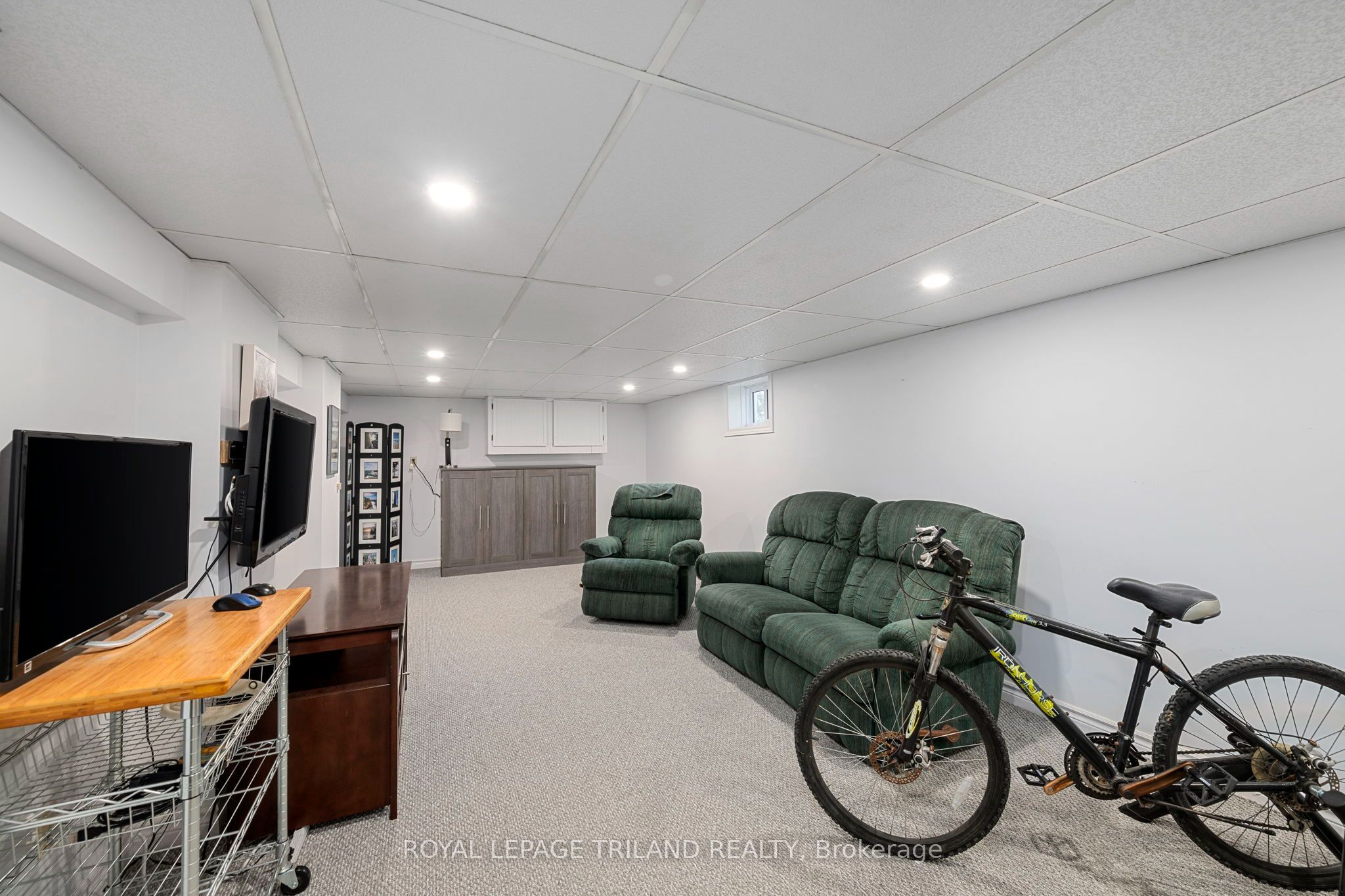 17459 Evelyn Drive Property Photo 44