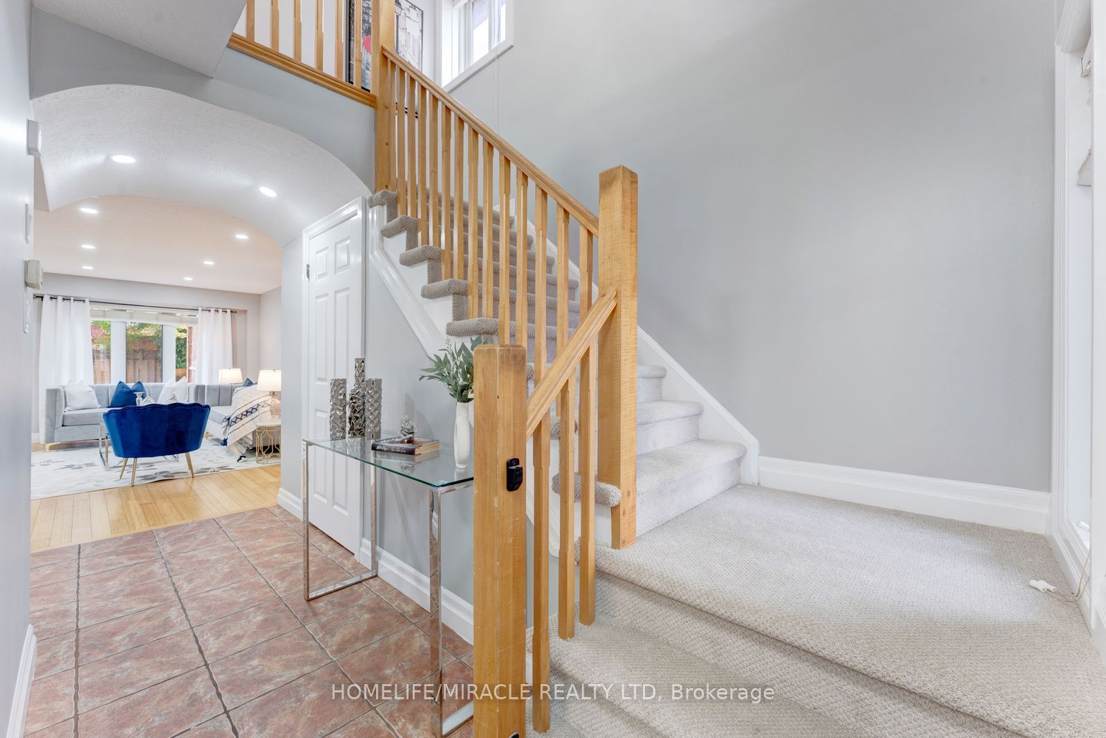 133 Steepleridge Street Property Photo 9