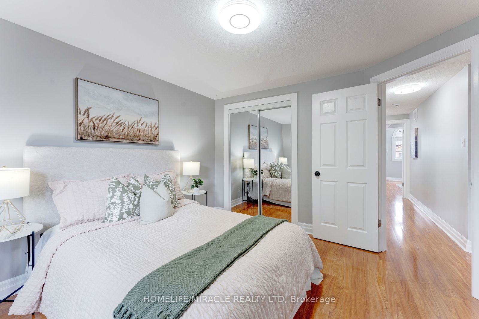 133 Steepleridge Street Property Photo 37