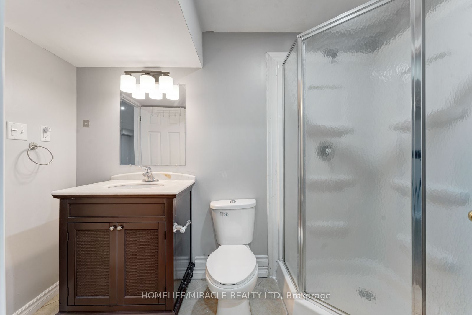133 Steepleridge Street Property Photo 46