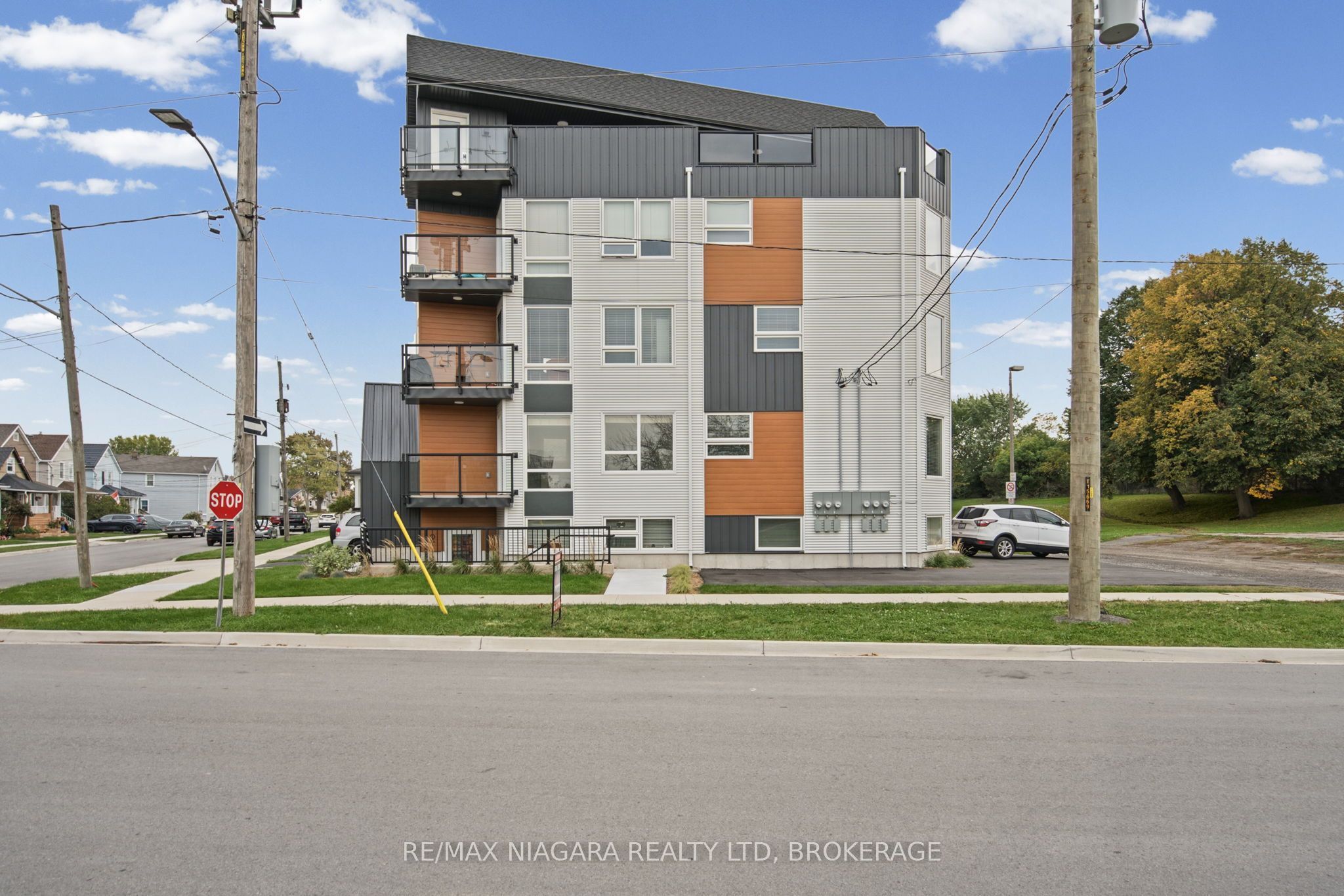 89 Sixth Street Property Photo 5