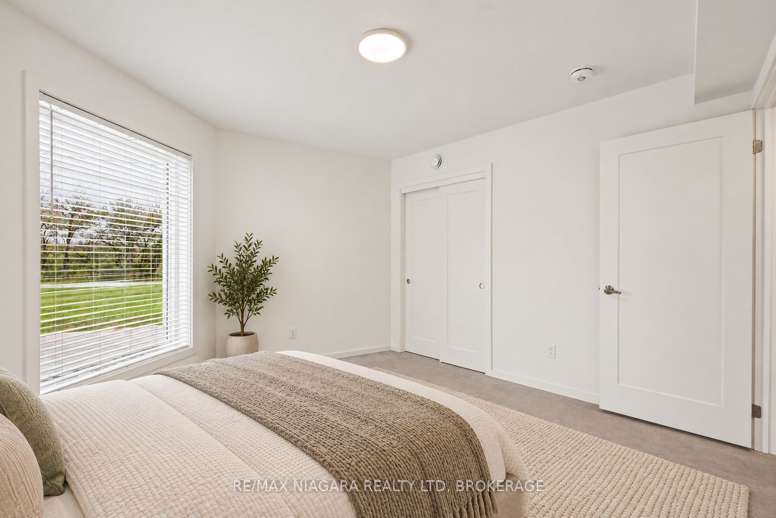 89 Sixth Street Property Photo 14