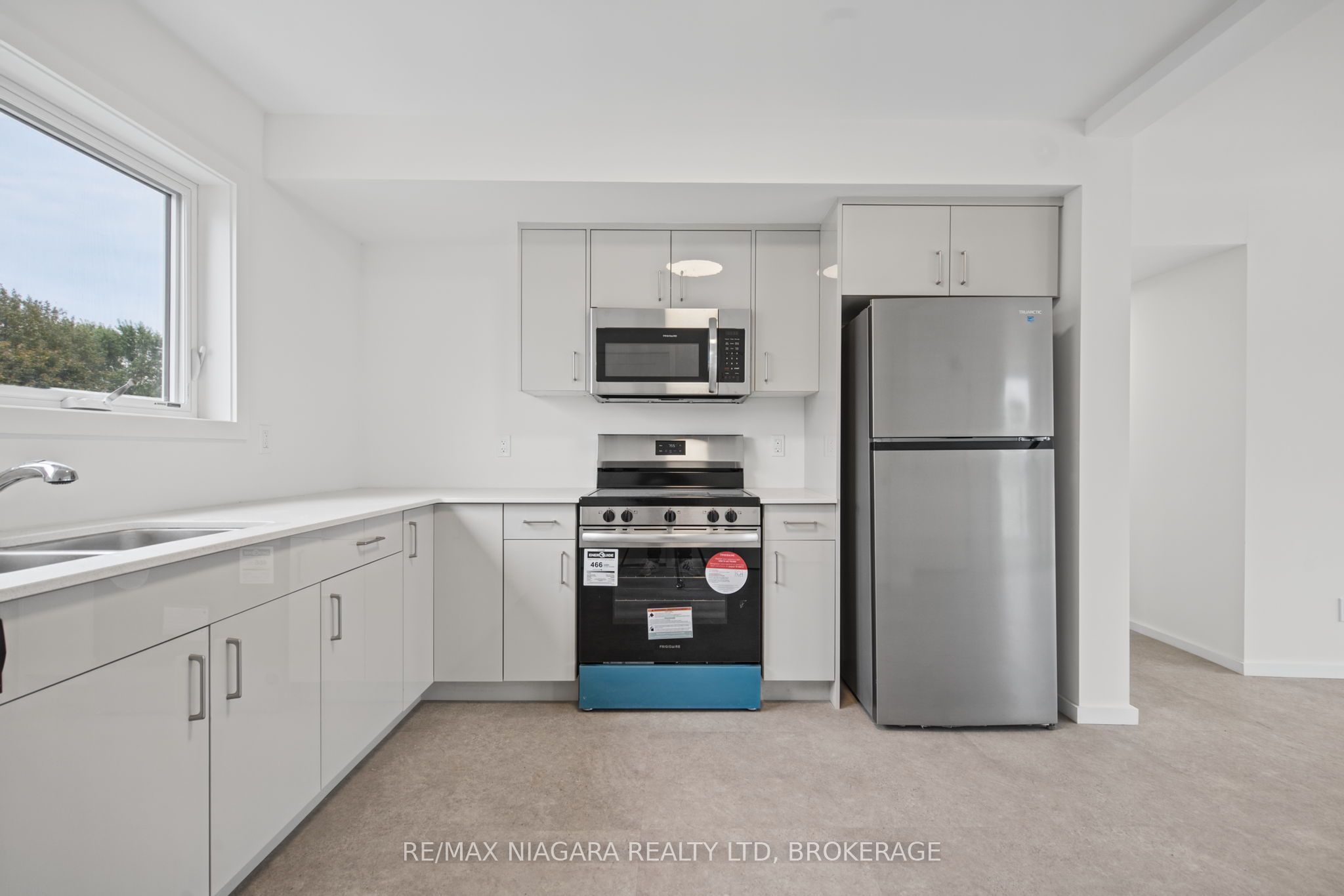 89 Sixth Street Property Photo 25