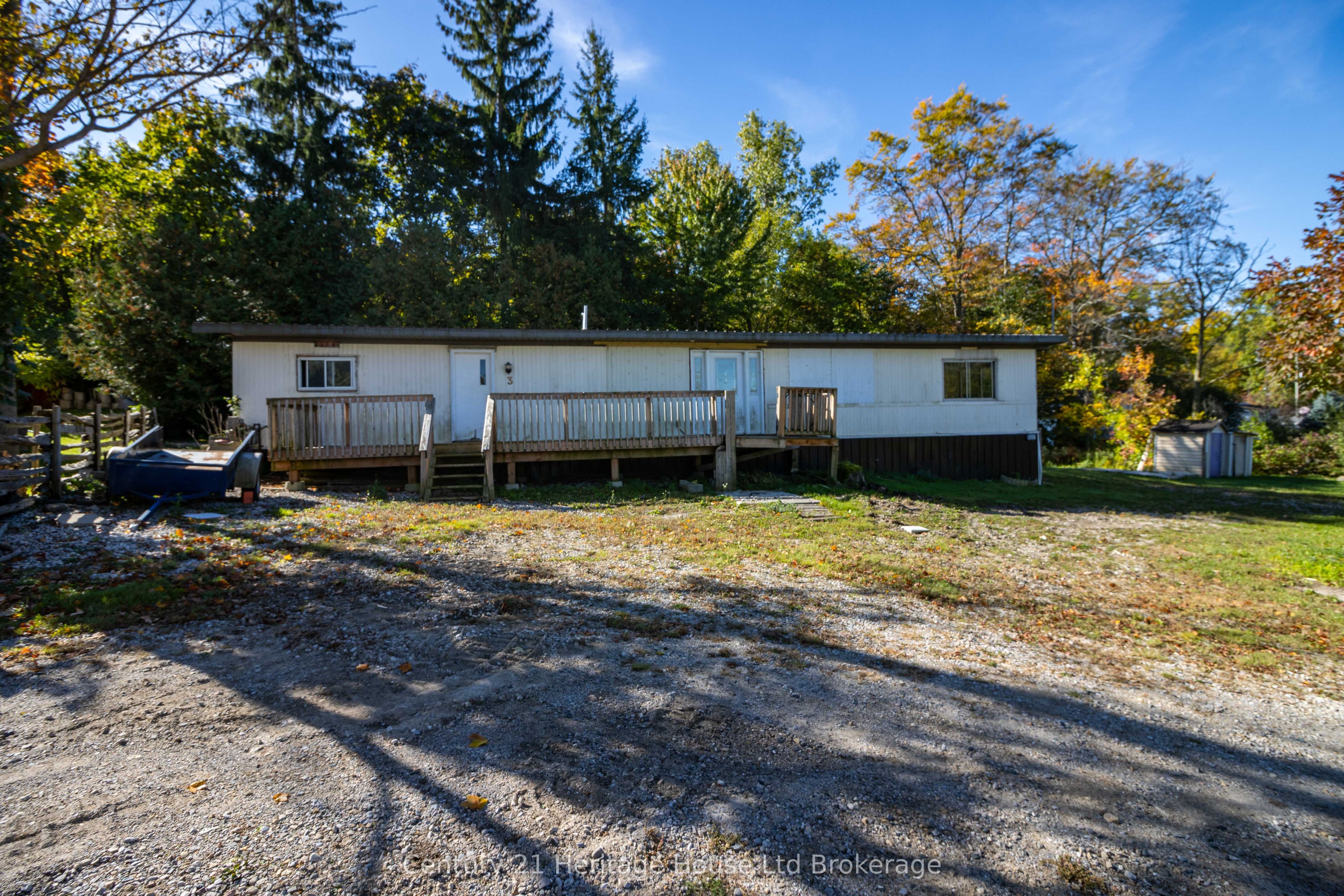 596101 59 Highway 3 Albert Property Photo 1