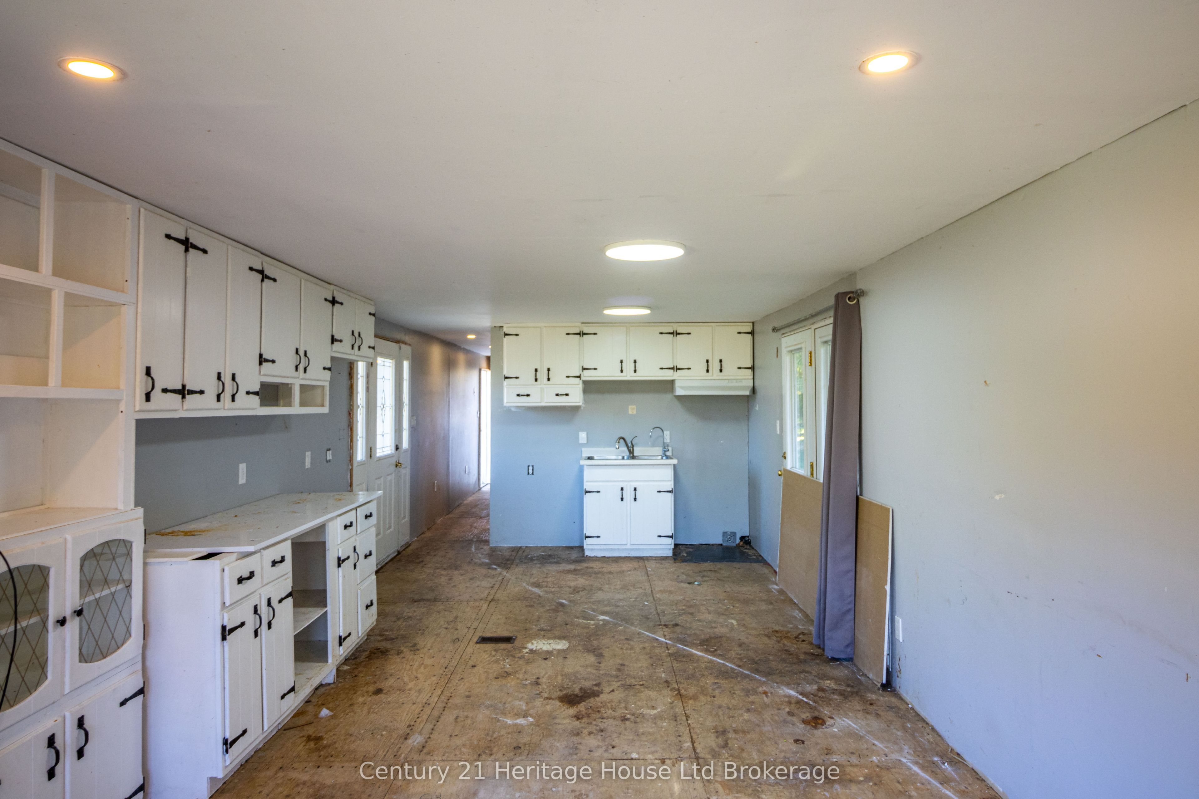 596101 59 Highway 3 Albert Property Photo 5