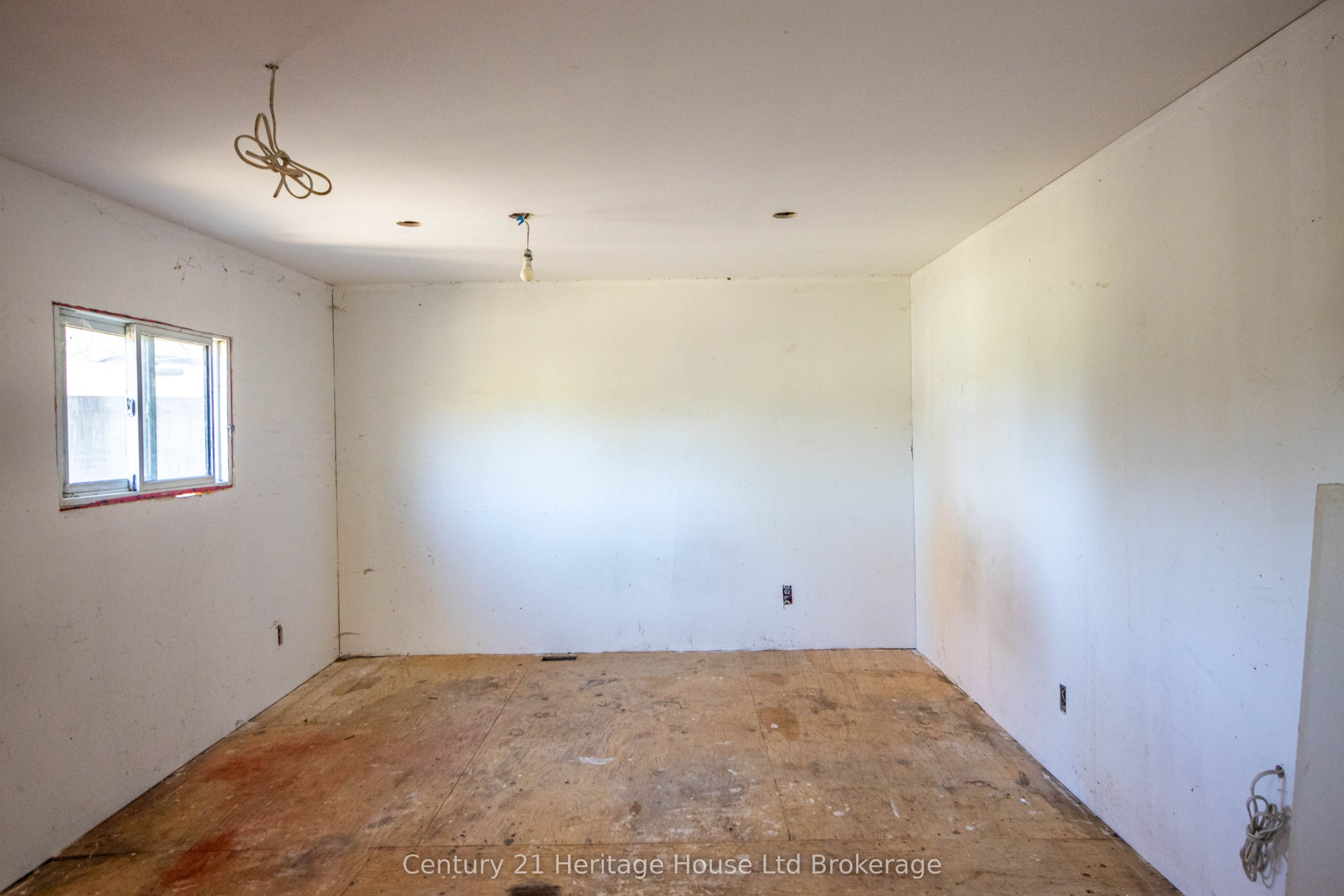 596101 59 Highway 3 Albert Property Photo 6