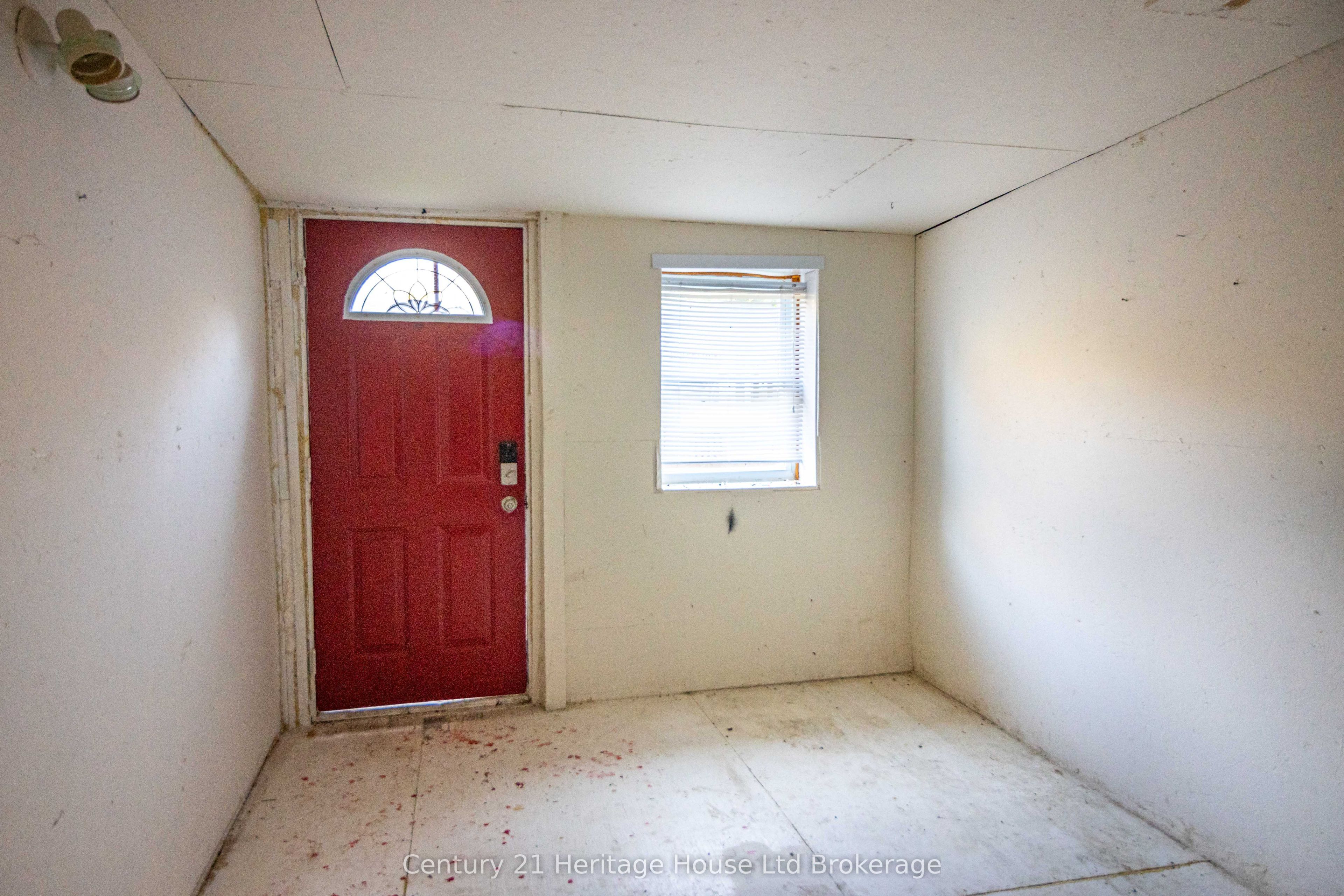 596101 59 Highway 5 Quail Property Photo 2