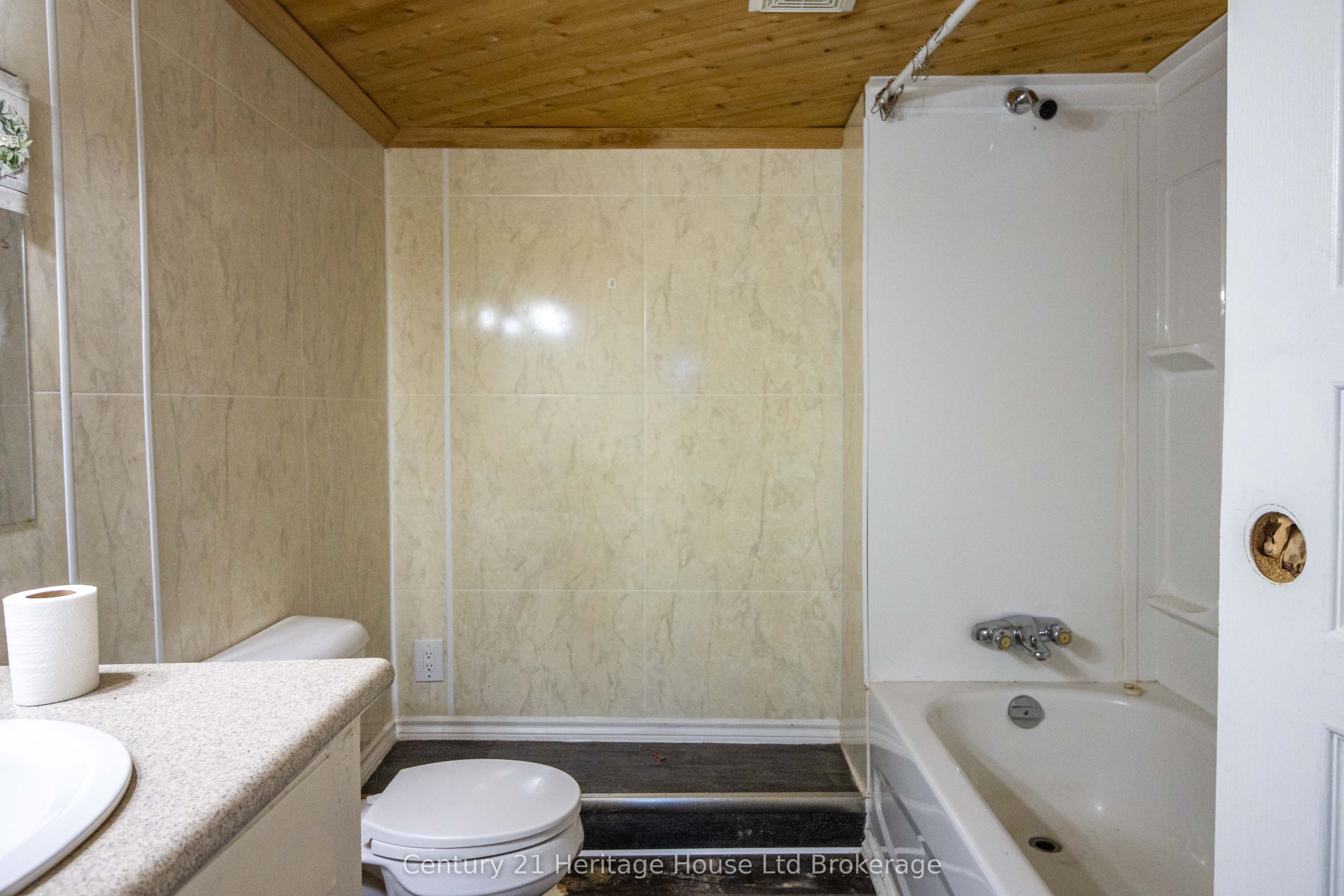 596101 59 Highway 5 Quail Property Photo 9