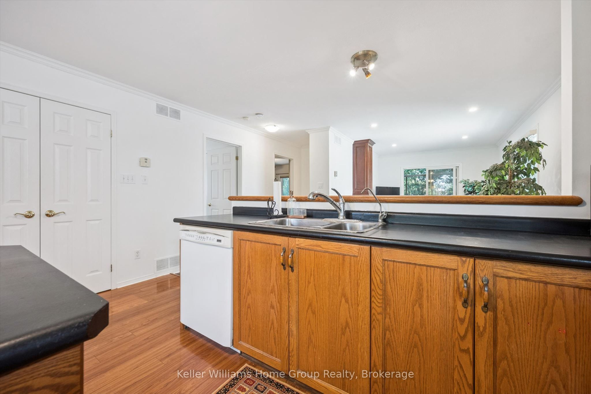 28 Peglar Crescent Property Photo 9