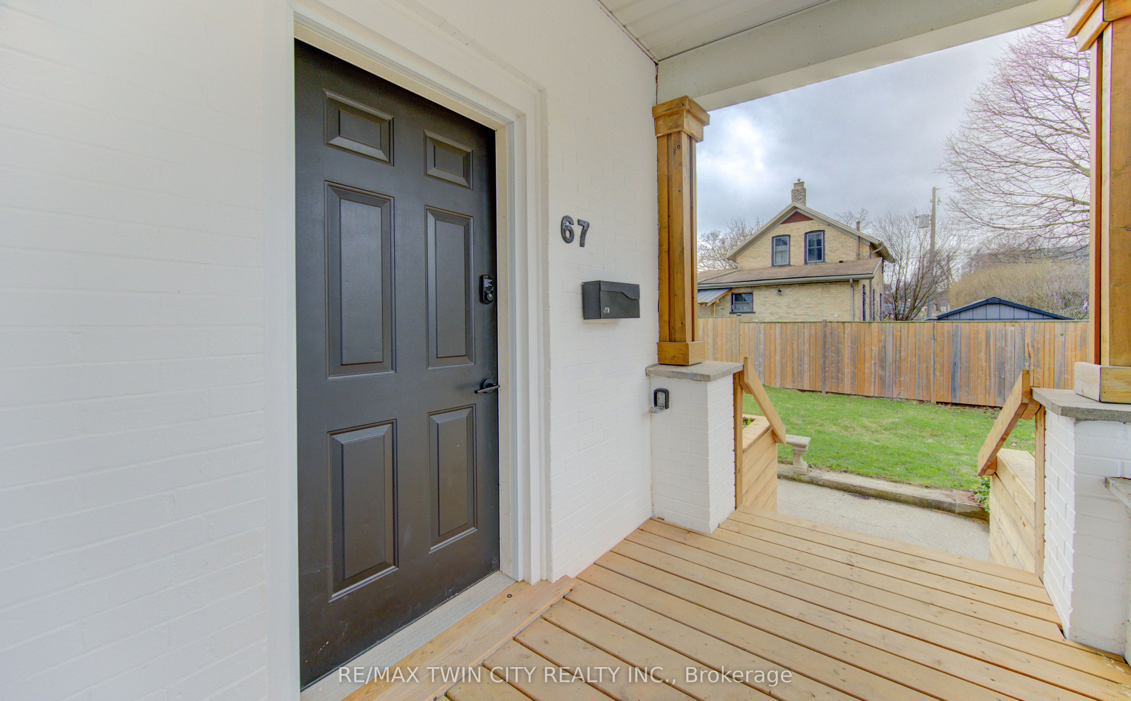 67 Louisa Street Property Photo 4