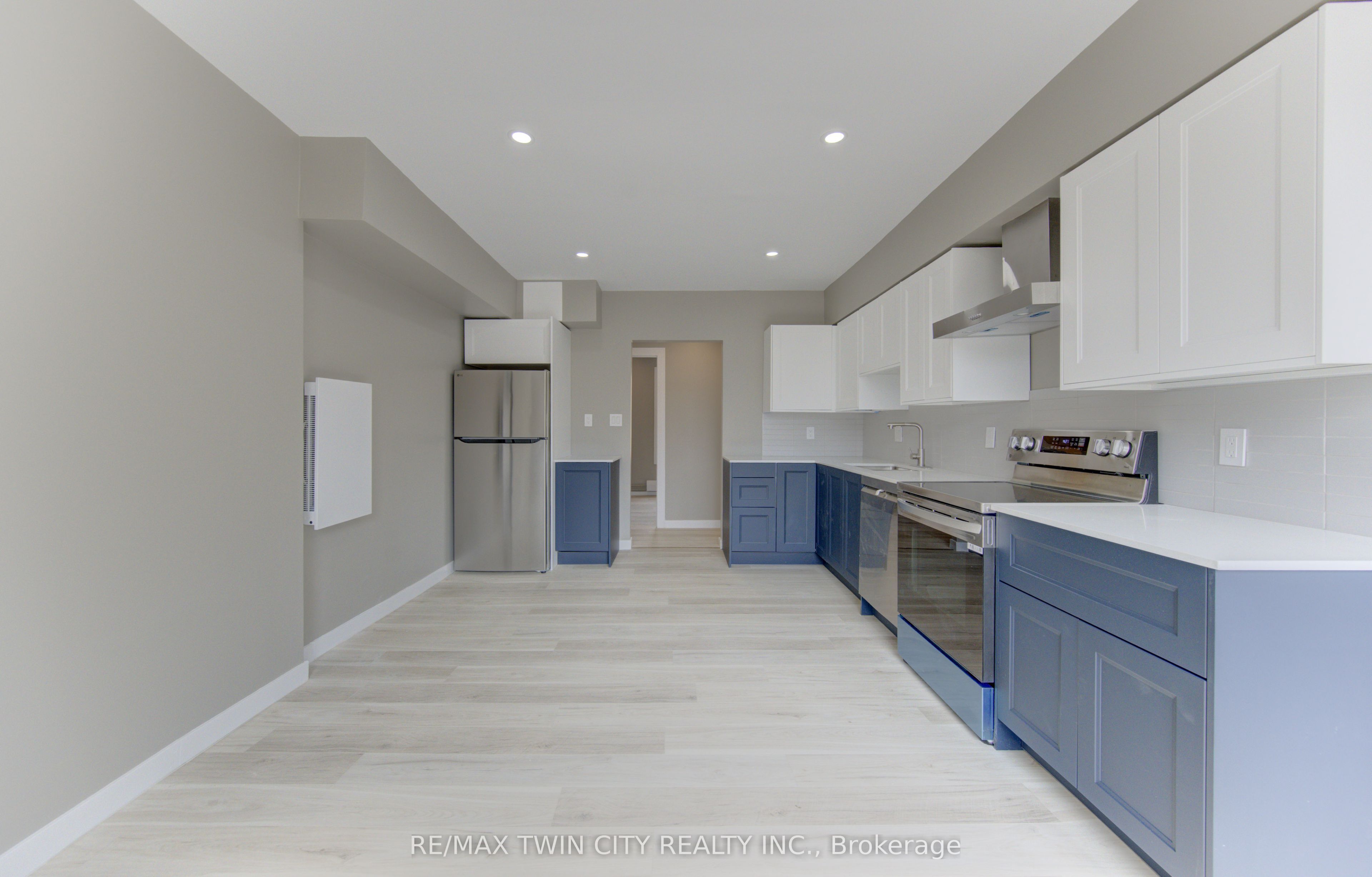 67 Louisa Street Property Photo 8