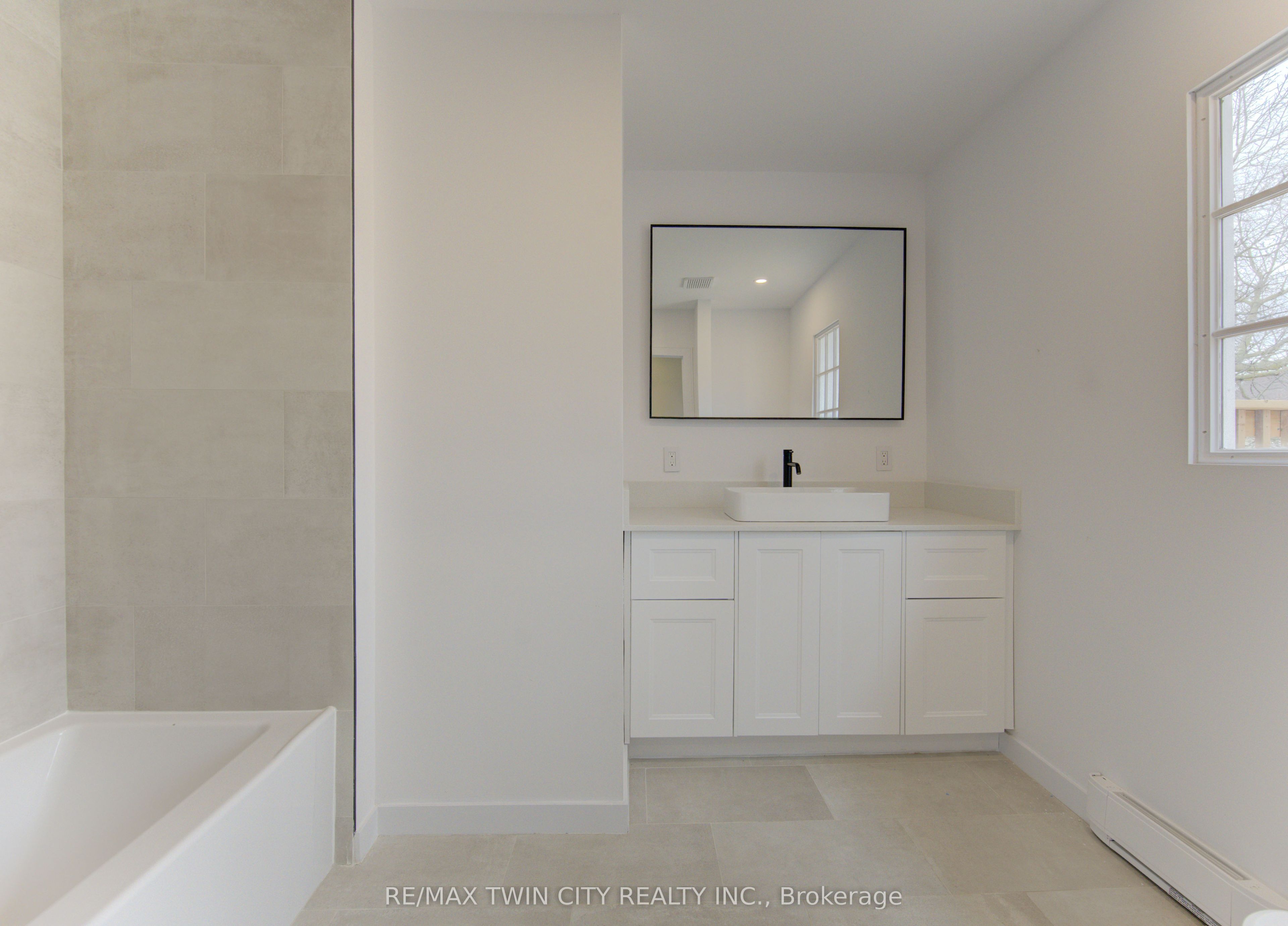 67 Louisa Street Property Photo 11