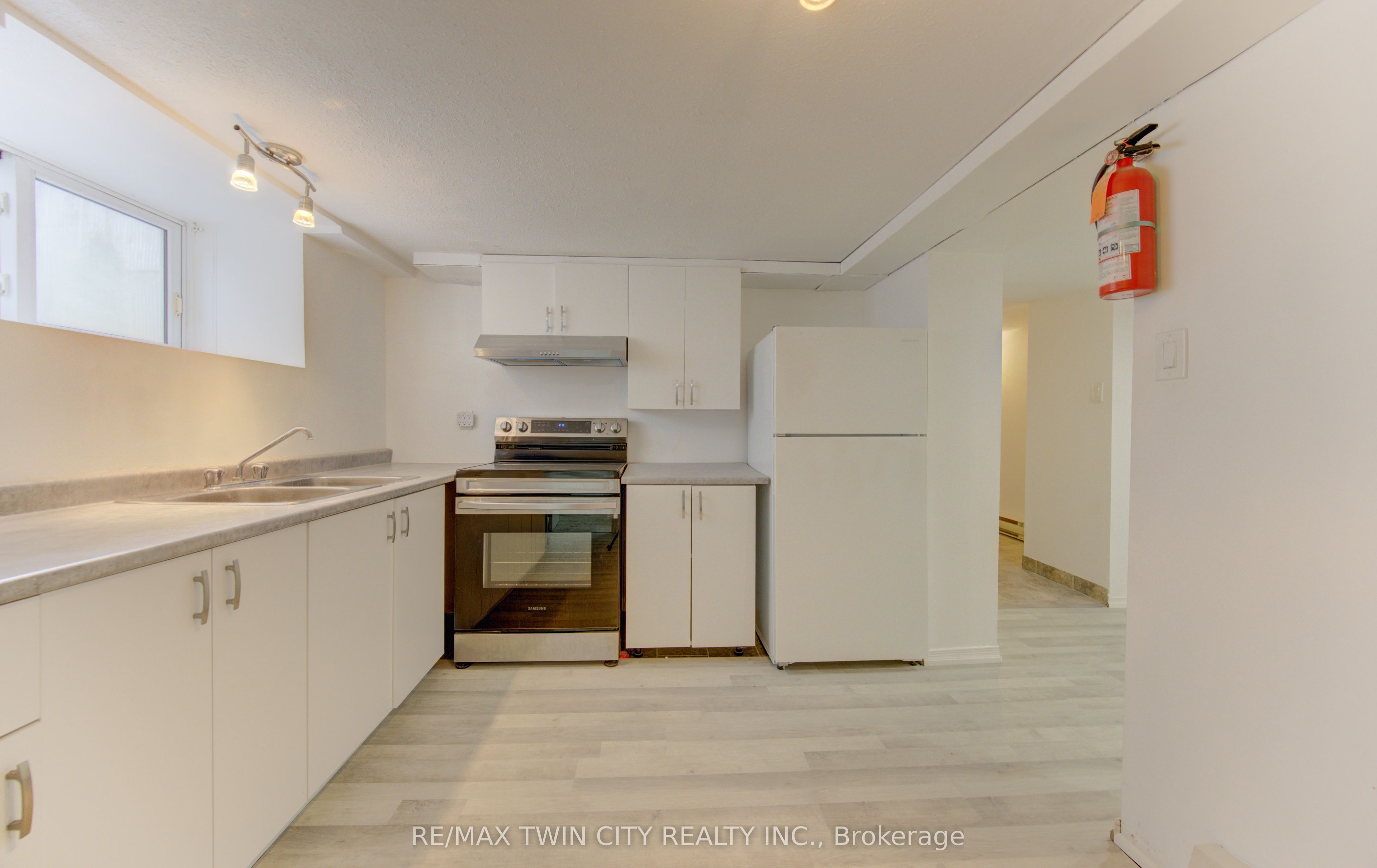 67 Louisa Street Property Photo 29