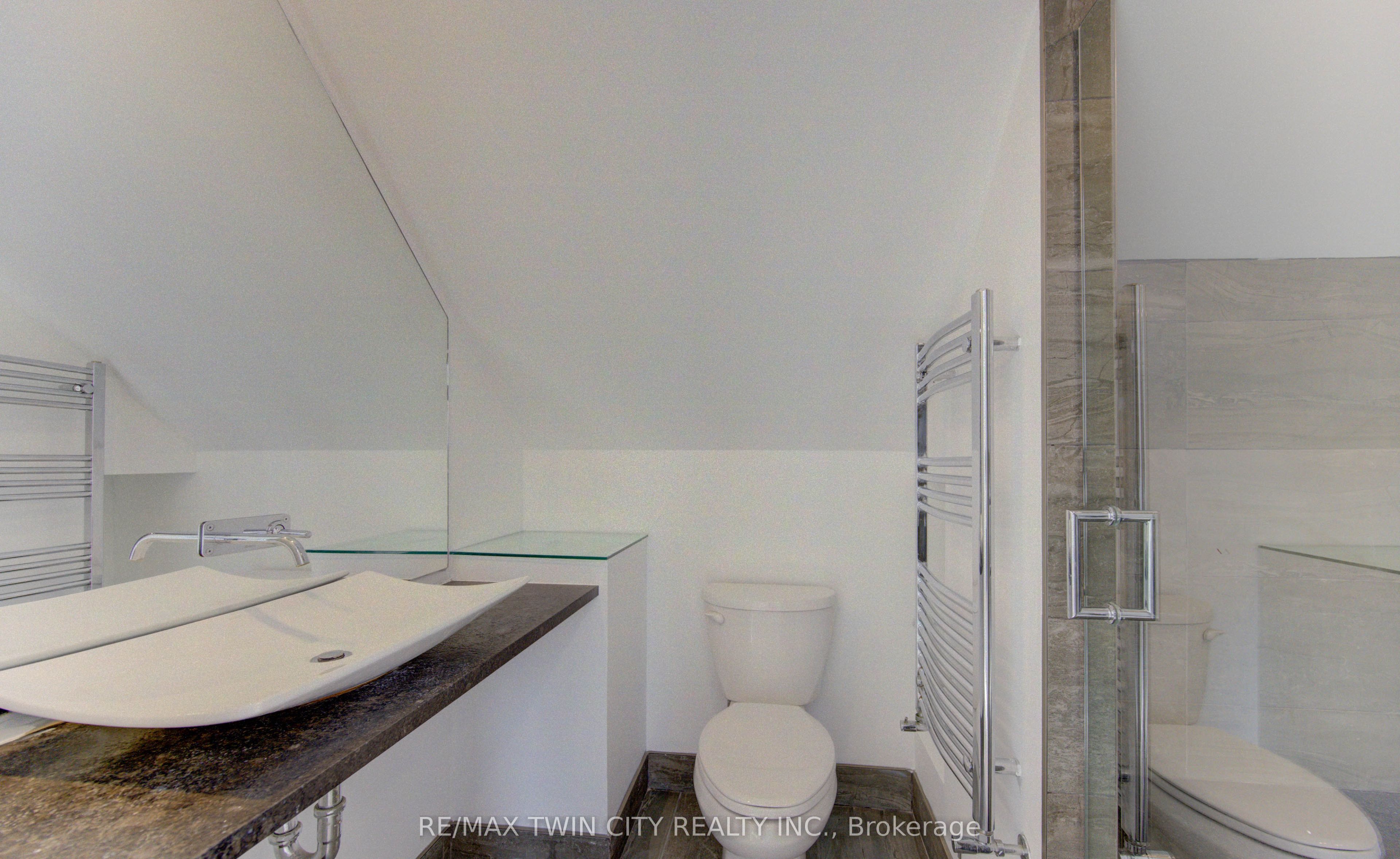 67 Louisa Street Property Photo 39