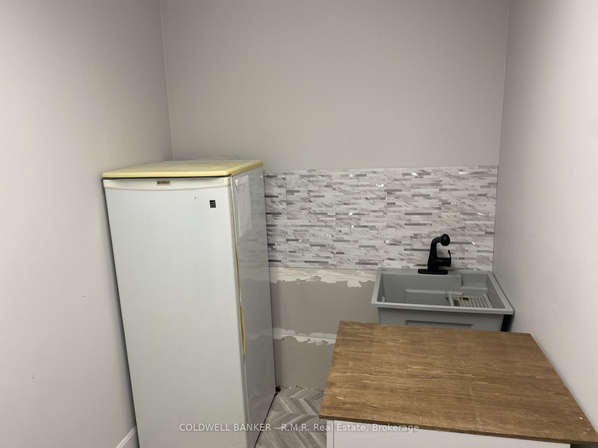441 King Street E 2 Property Photo 9