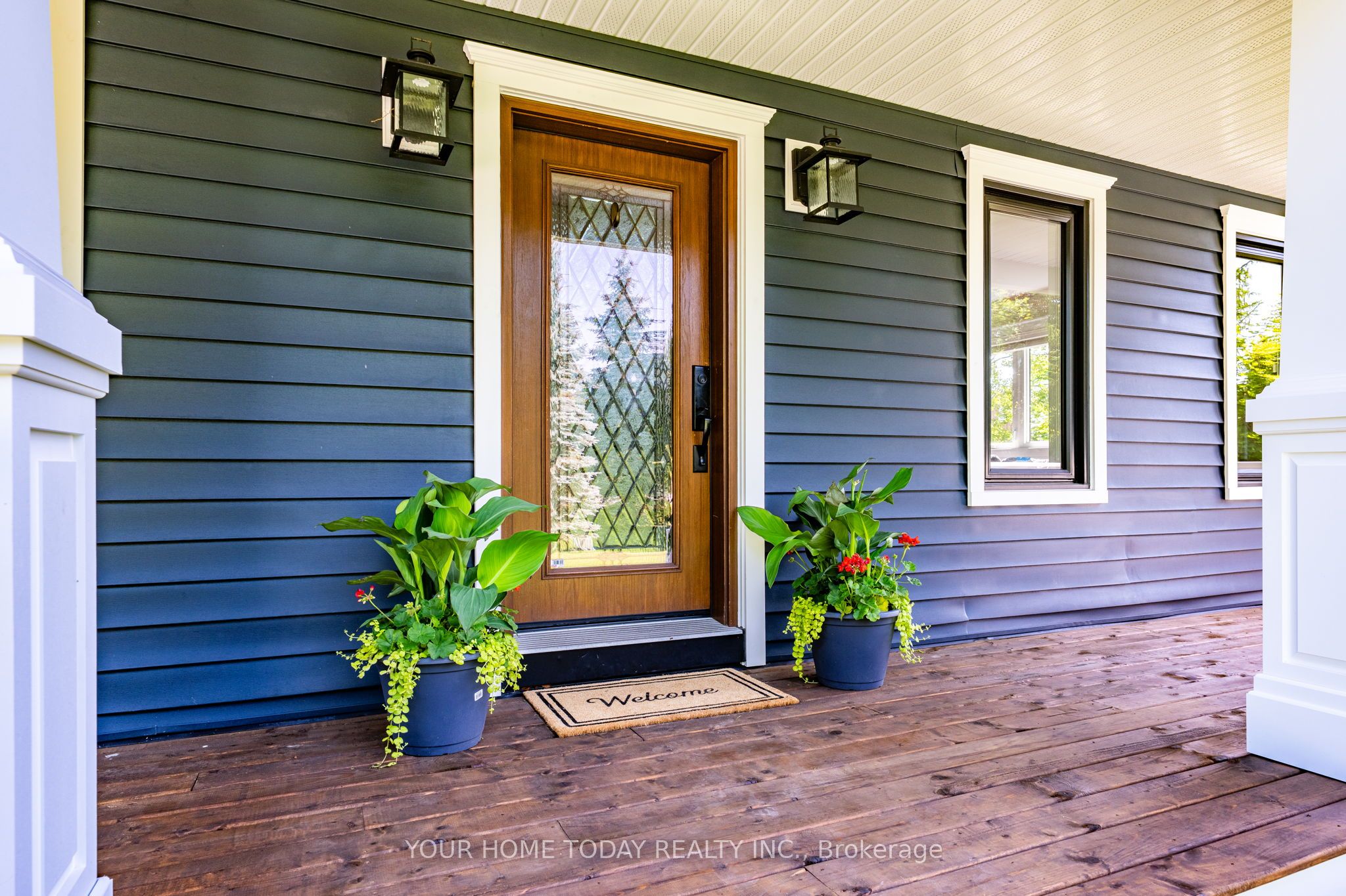 4925 Trafalgar Road Property Photo 6
