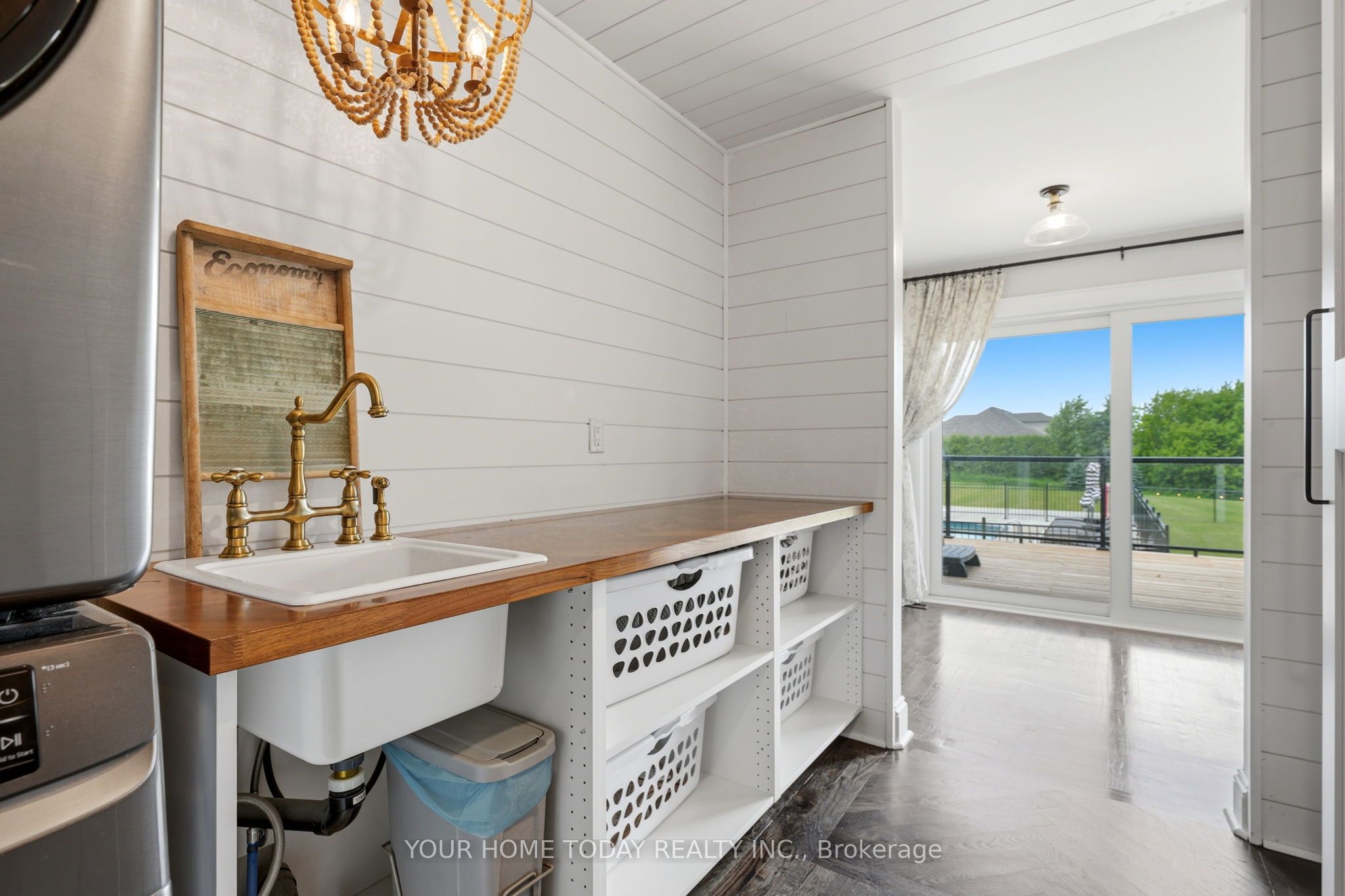 4925 Trafalgar Road Property Photo 21
