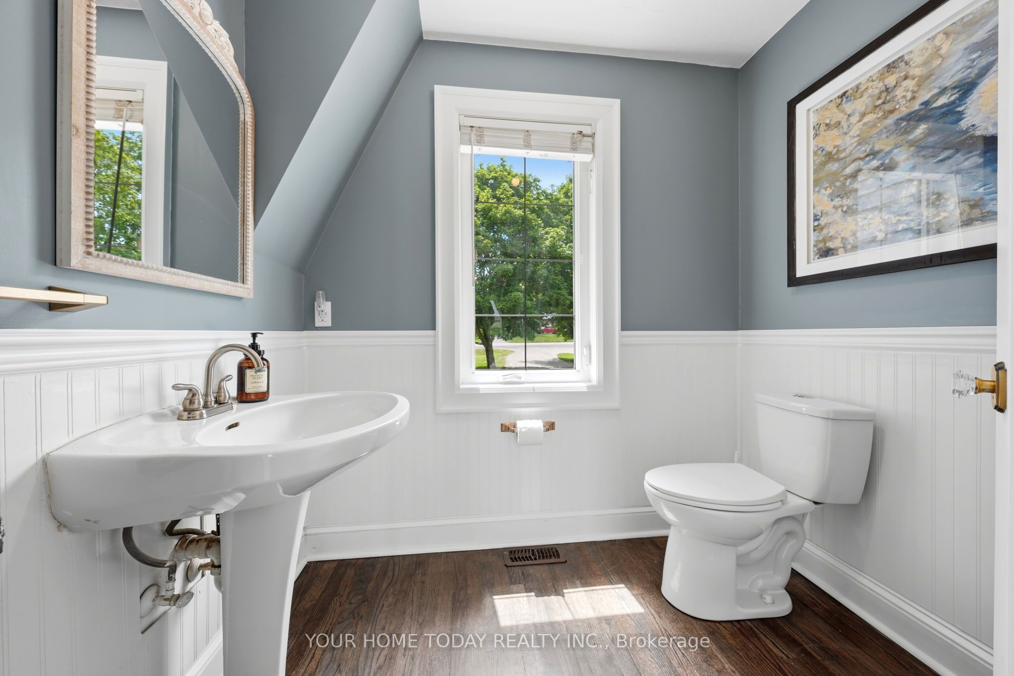 4925 Trafalgar Road Property Photo 22