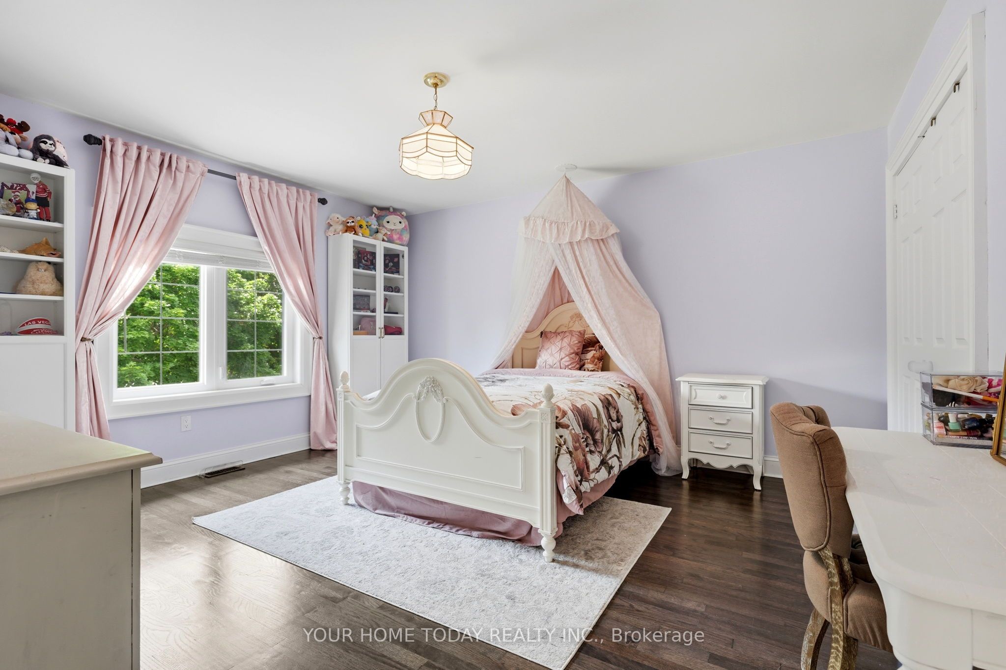 4925 Trafalgar Road Property Photo 29