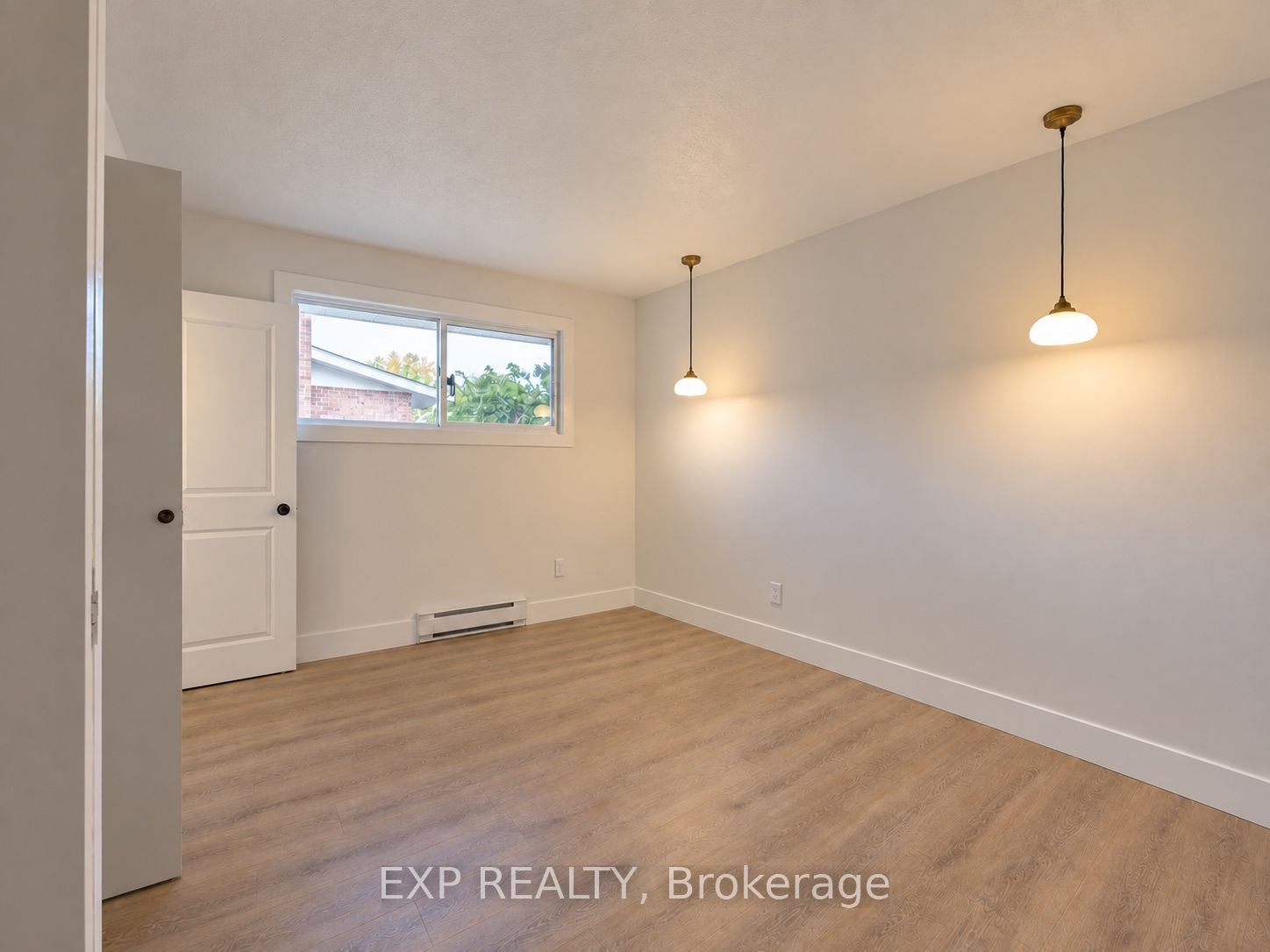 1136 Deer Park Road Property Photo 11