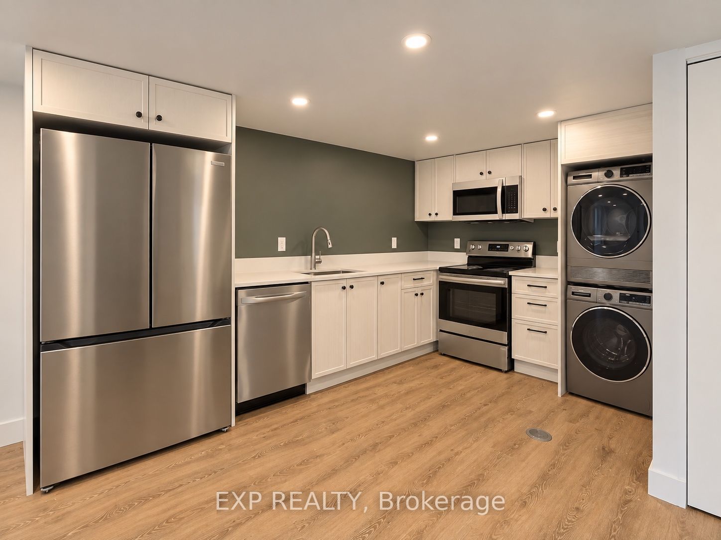 1136 Deer Park Road Property Photo 19