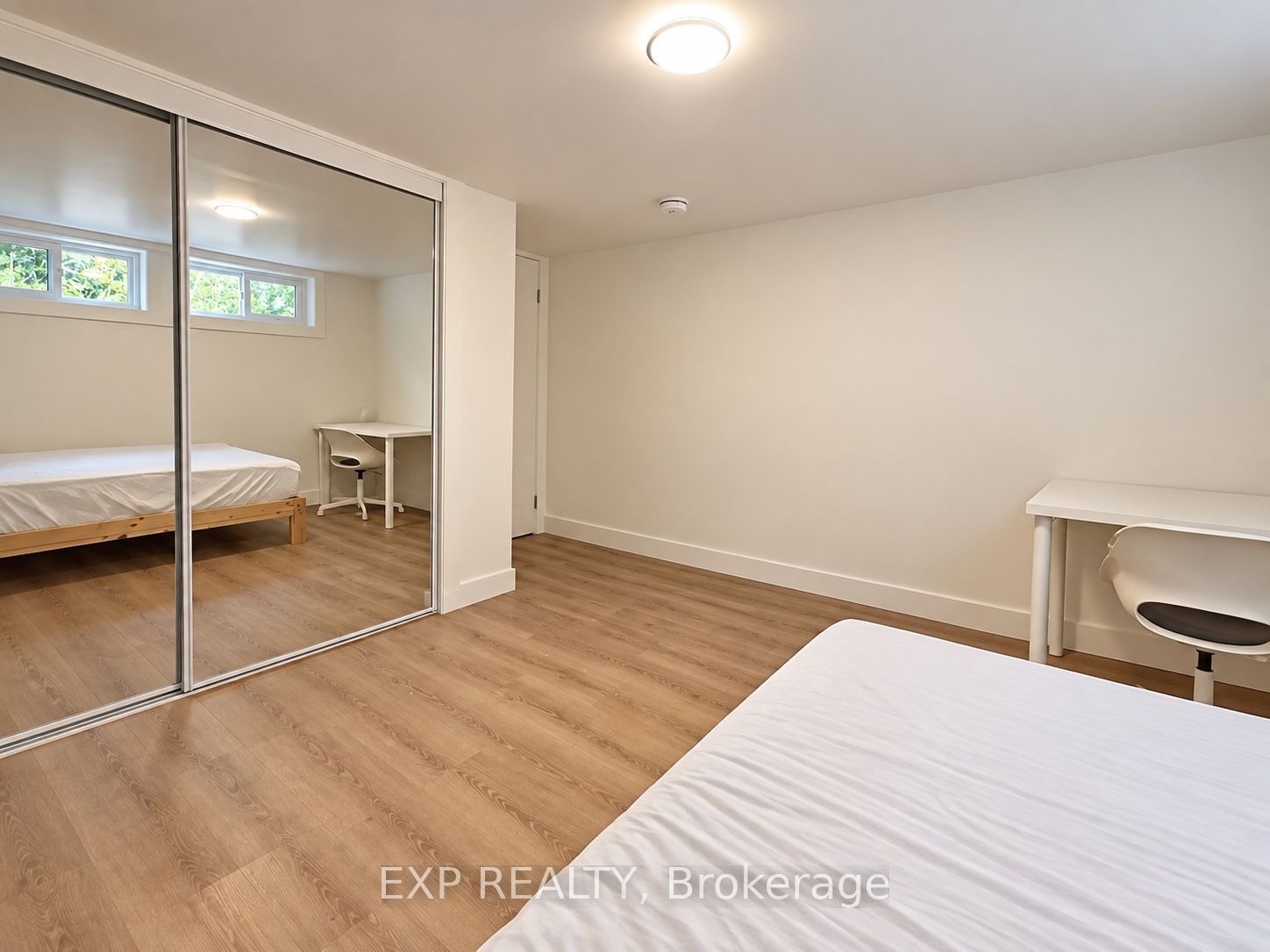 1136 Deer Park Road Property Photo 22
